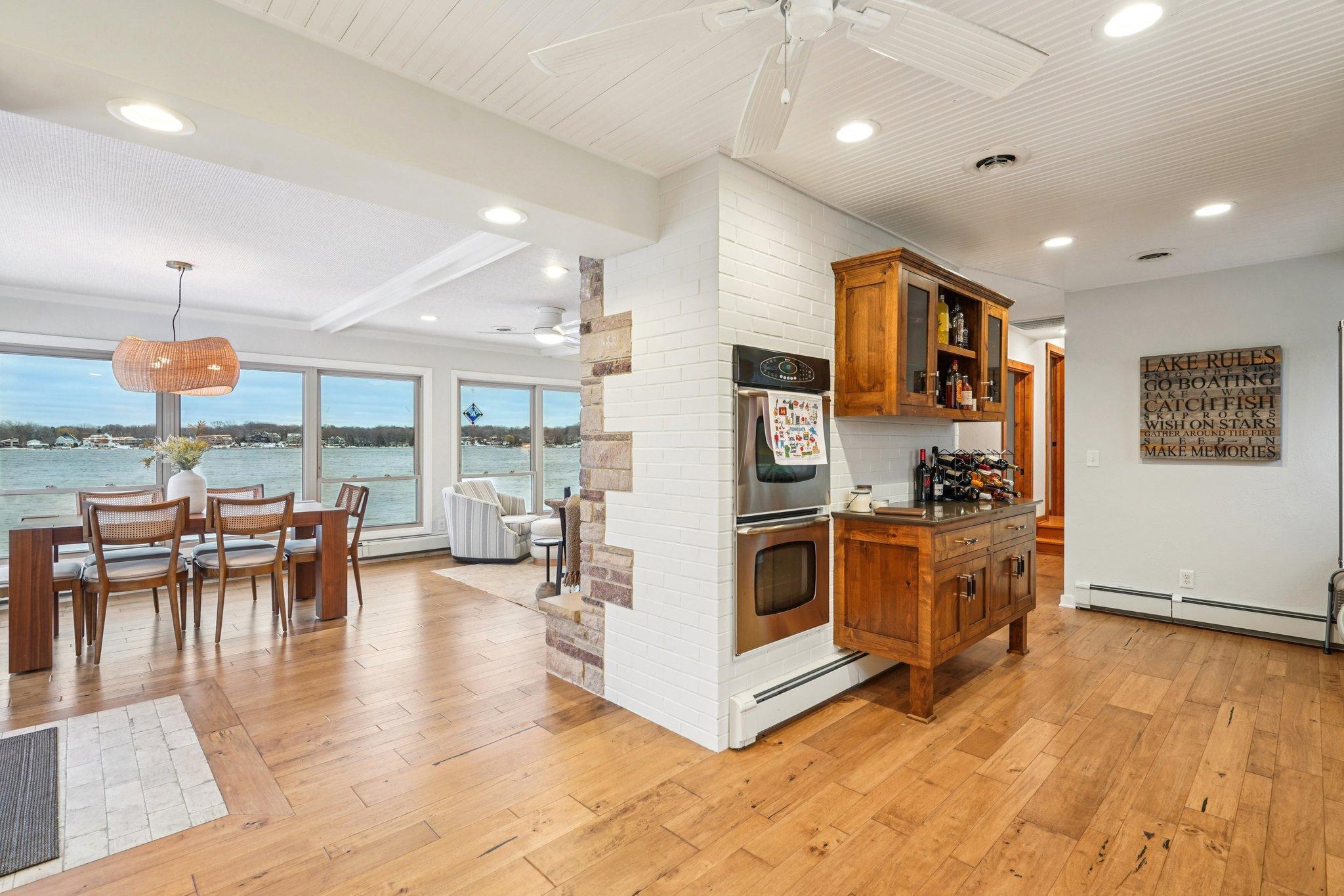 Prior Lake, Minnesota, 55372, United States, 2 Bedrooms Bedrooms, ,2 BathroomsBathrooms,Residential,Active,1999912