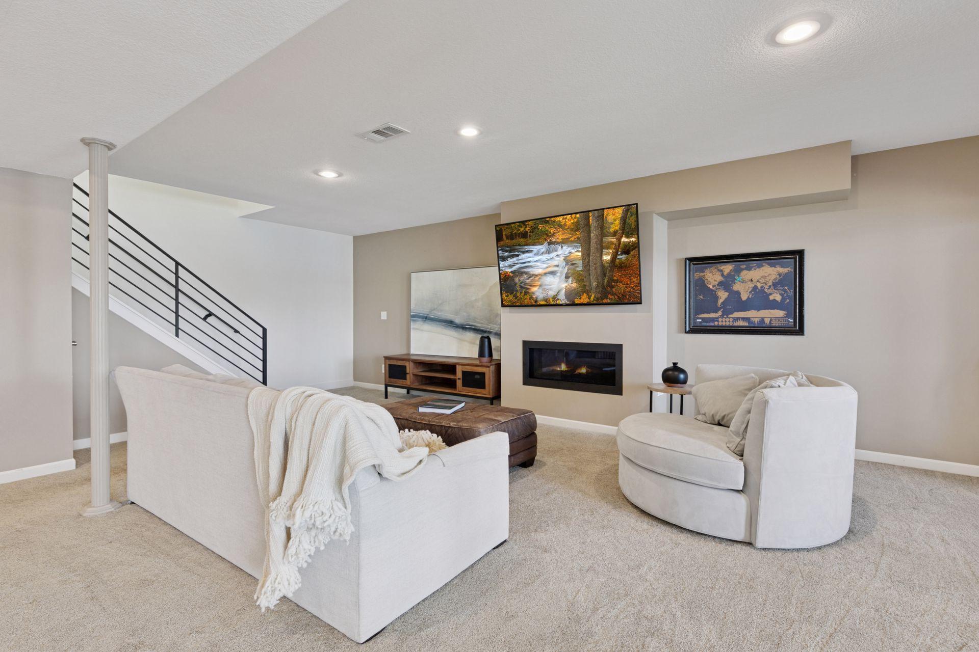 Prior Lake, Minnesota, 55372, United States, 3 Bedrooms Bedrooms, ,3 BathroomsBathrooms,Residential,Active,1943813