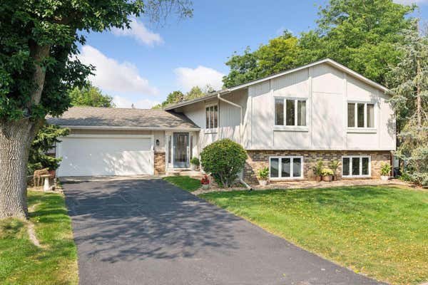 7365 AUTUMN CHACE CIR, BLOOMINGTON, MN 55438 - Image 1