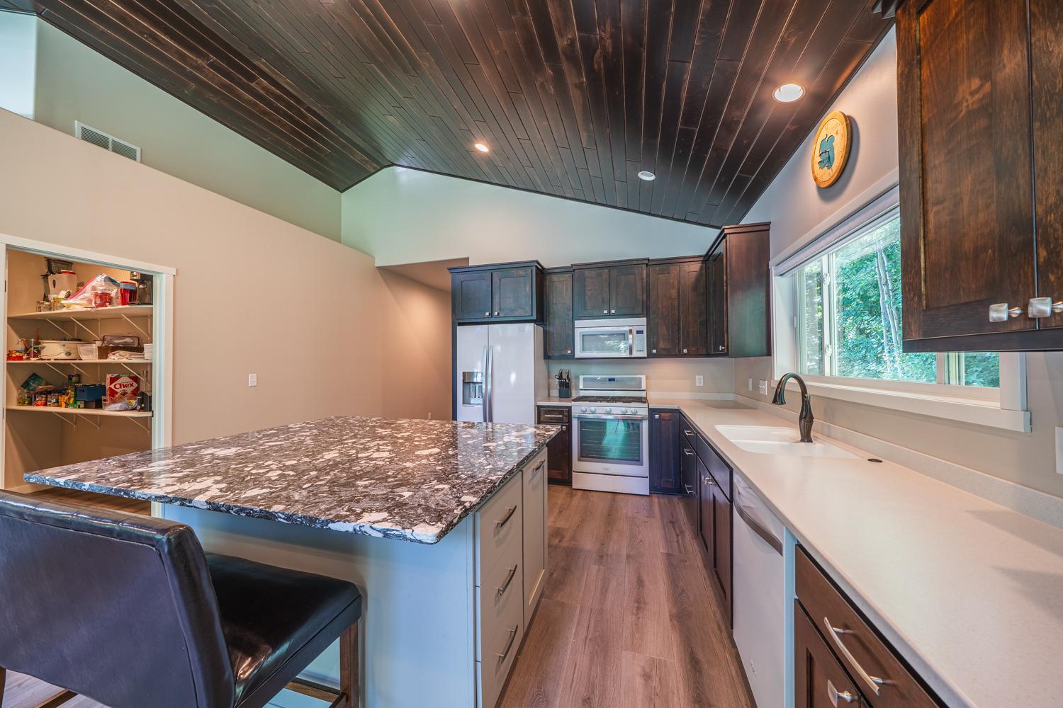 Pelican Rapids, Minnesota, 56572, United States, 5 Bedrooms Bedrooms, ,3 BathroomsBathrooms,Residential,Active,1927674