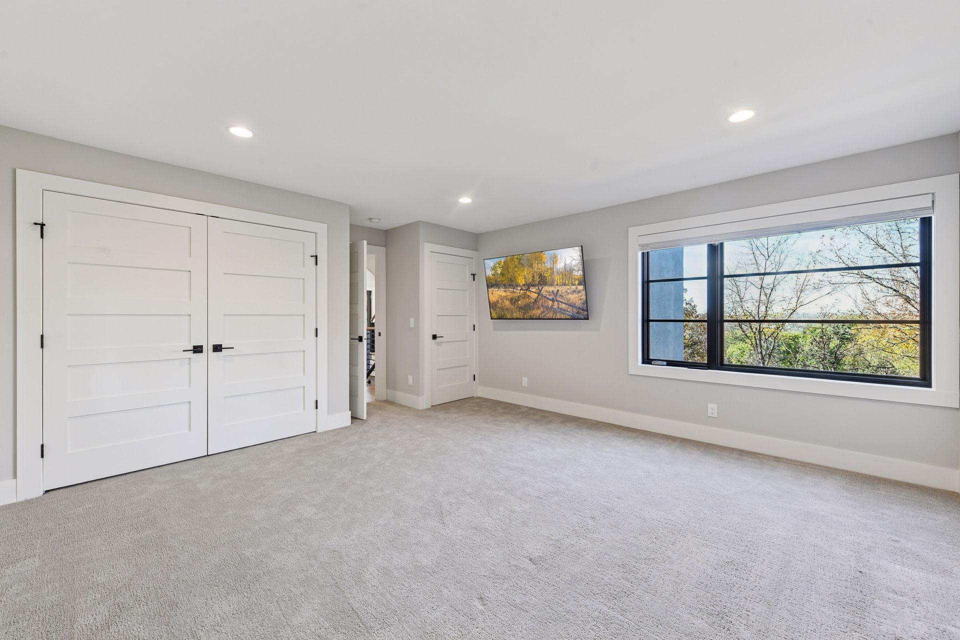 Minneapolis, Minnesota, 55439, United States, 5 Bedrooms Bedrooms, ,6 BathroomsBathrooms,Residential,Active,1987211