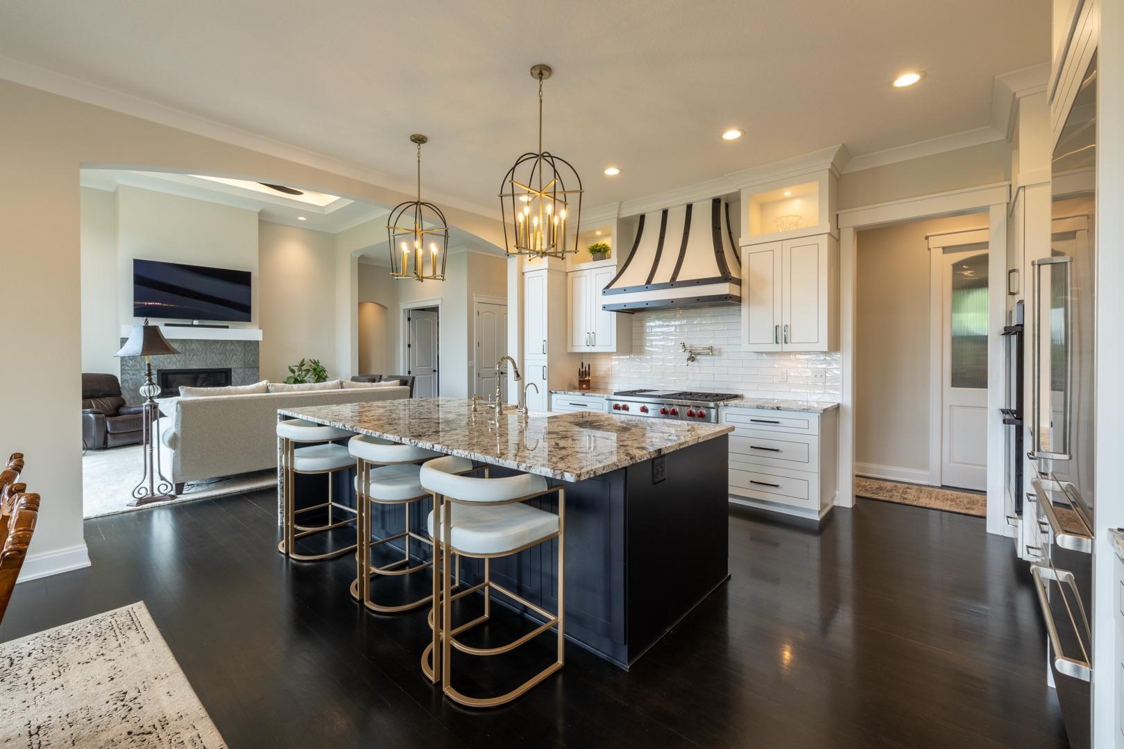 Rochester, Minnesota, 55902, United States, 4 Bedrooms Bedrooms, ,4 BathroomsBathrooms,Residential,Active,1853329