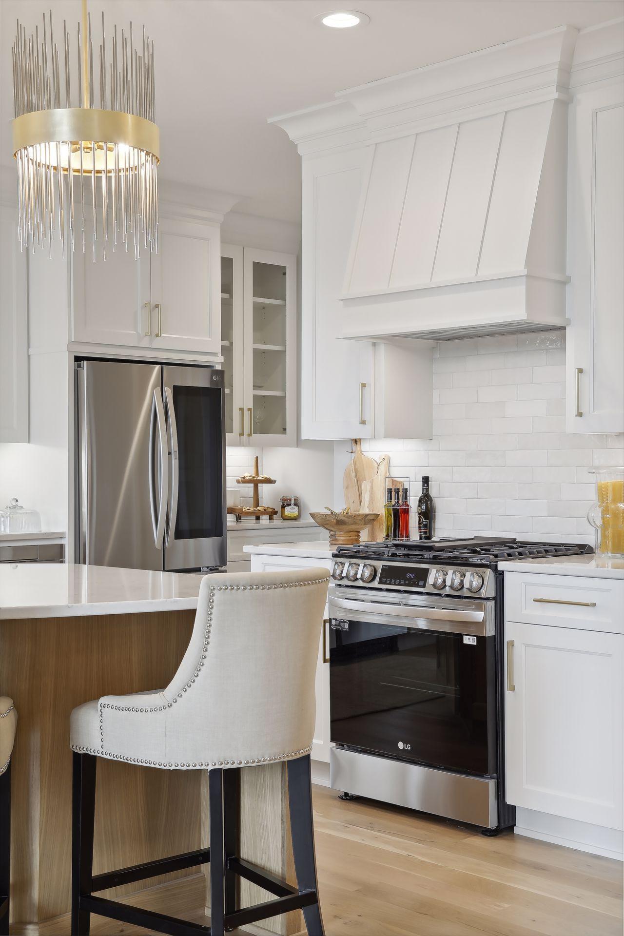 Saint Paul, Minnesota, 55127, United States, 3 Bedrooms Bedrooms, ,3 BathroomsBathrooms,Residential,Active,1756454