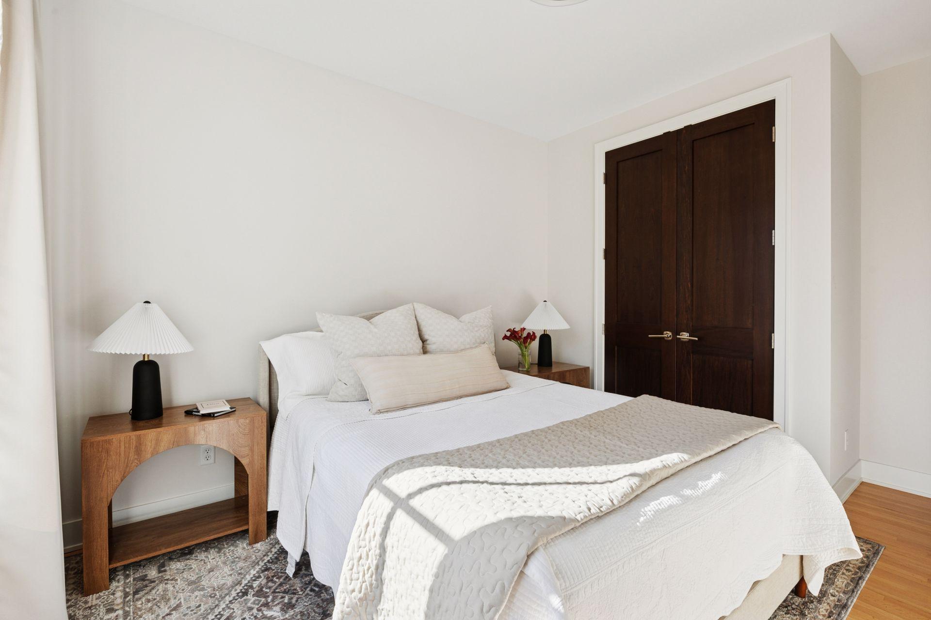 Saint Paul, Minnesota, 55118, United States, 4 Bedrooms Bedrooms, ,4 BathroomsBathrooms,Residential,Active,1973547