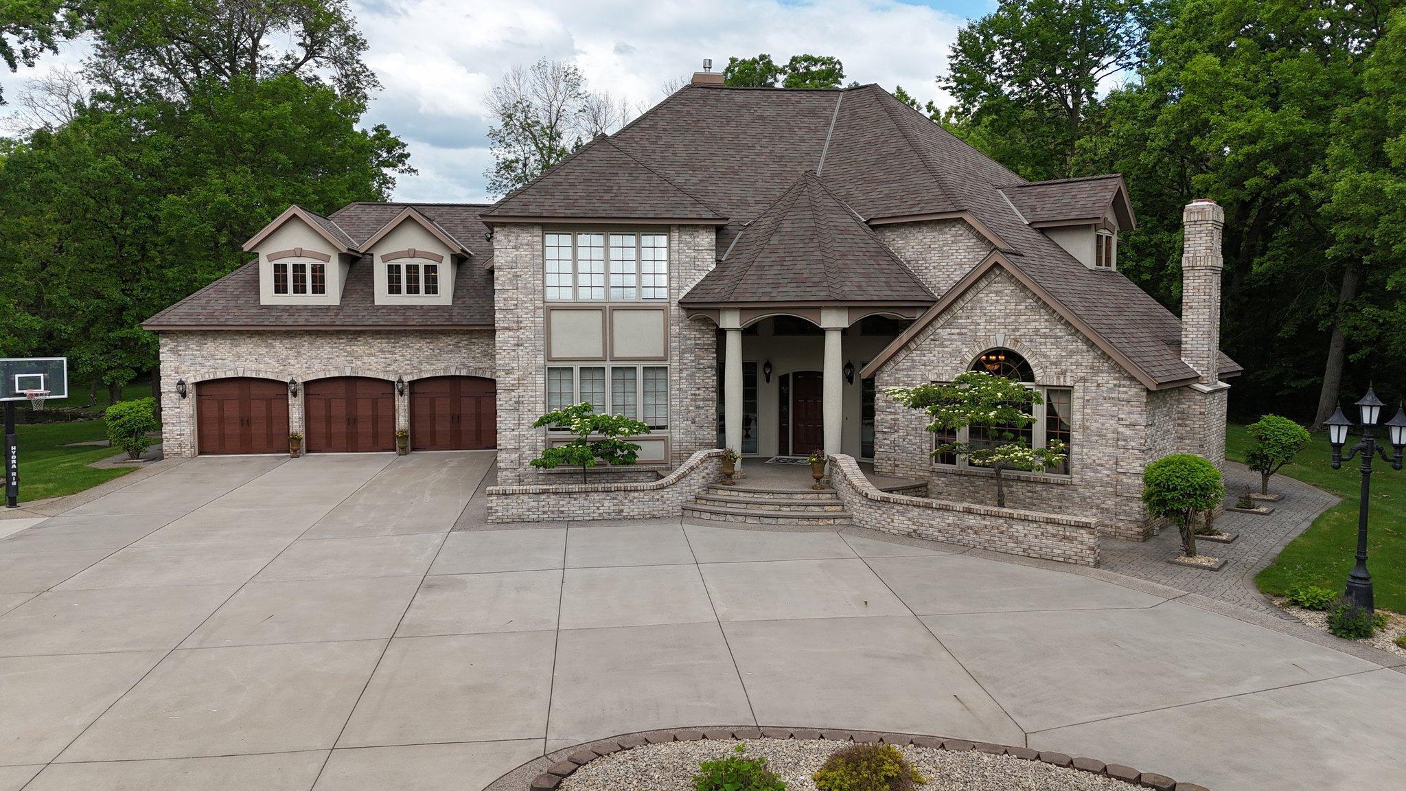 Cold Spring, Minnesota, 56320, United States, 3 Bedrooms Bedrooms, ,5 BathroomsBathrooms,Residential,Active,1831786