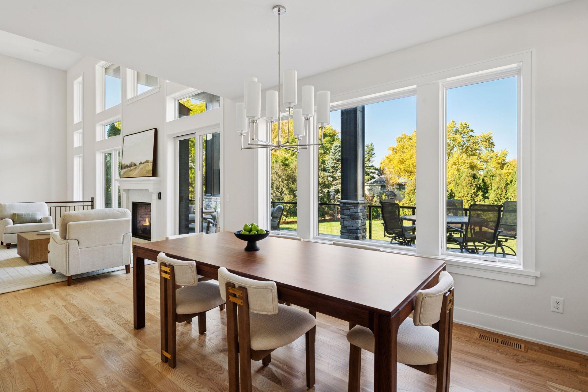 Saint Paul, Minnesota, 55118, United States, 4 Bedrooms Bedrooms, ,4 BathroomsBathrooms,Residential,Active,1973547