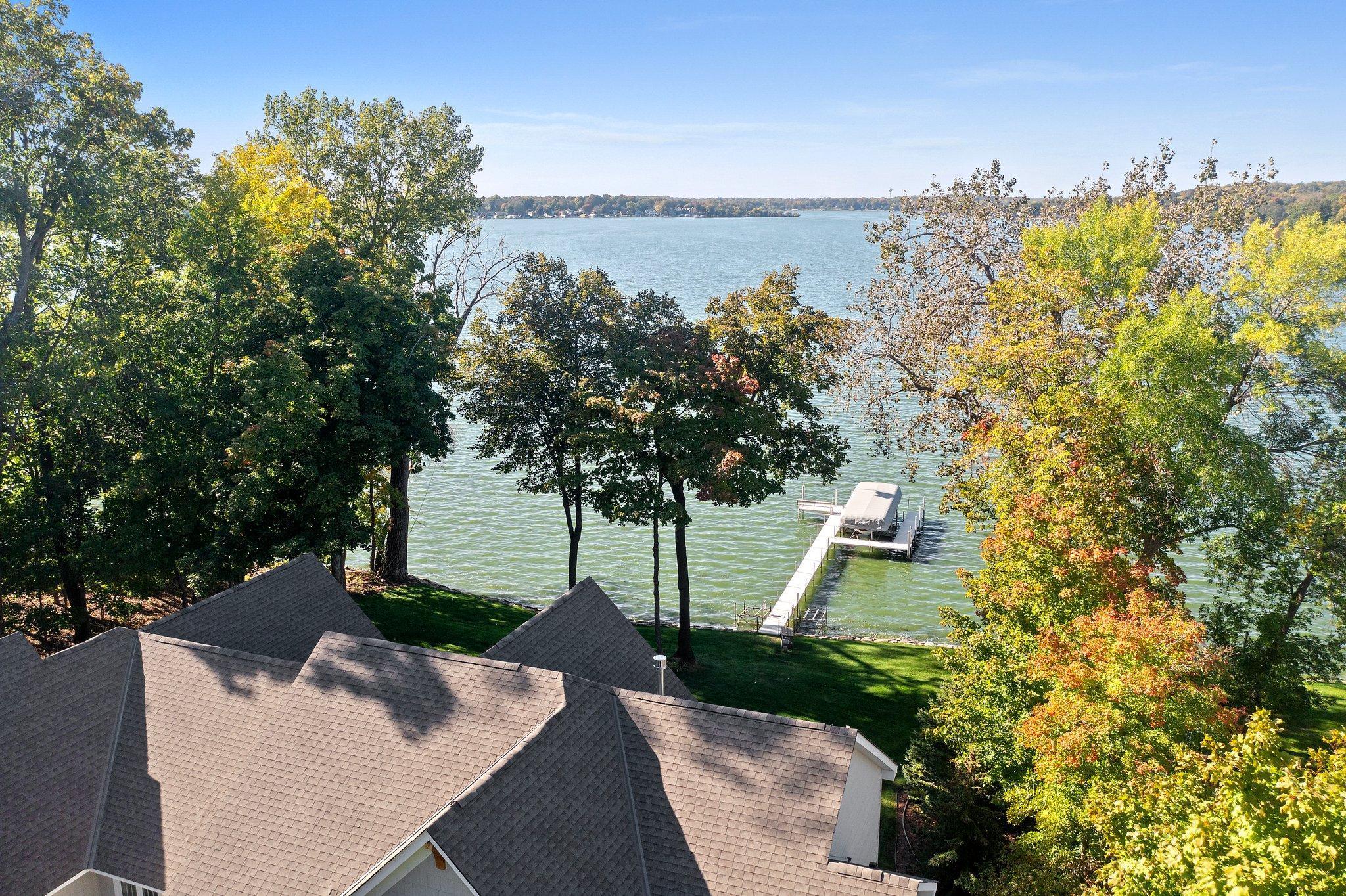 Wayzata, Minnesota, 55391, United States, 3 Bedrooms Bedrooms, ,3 BathroomsBathrooms,Residential,Active,2018191