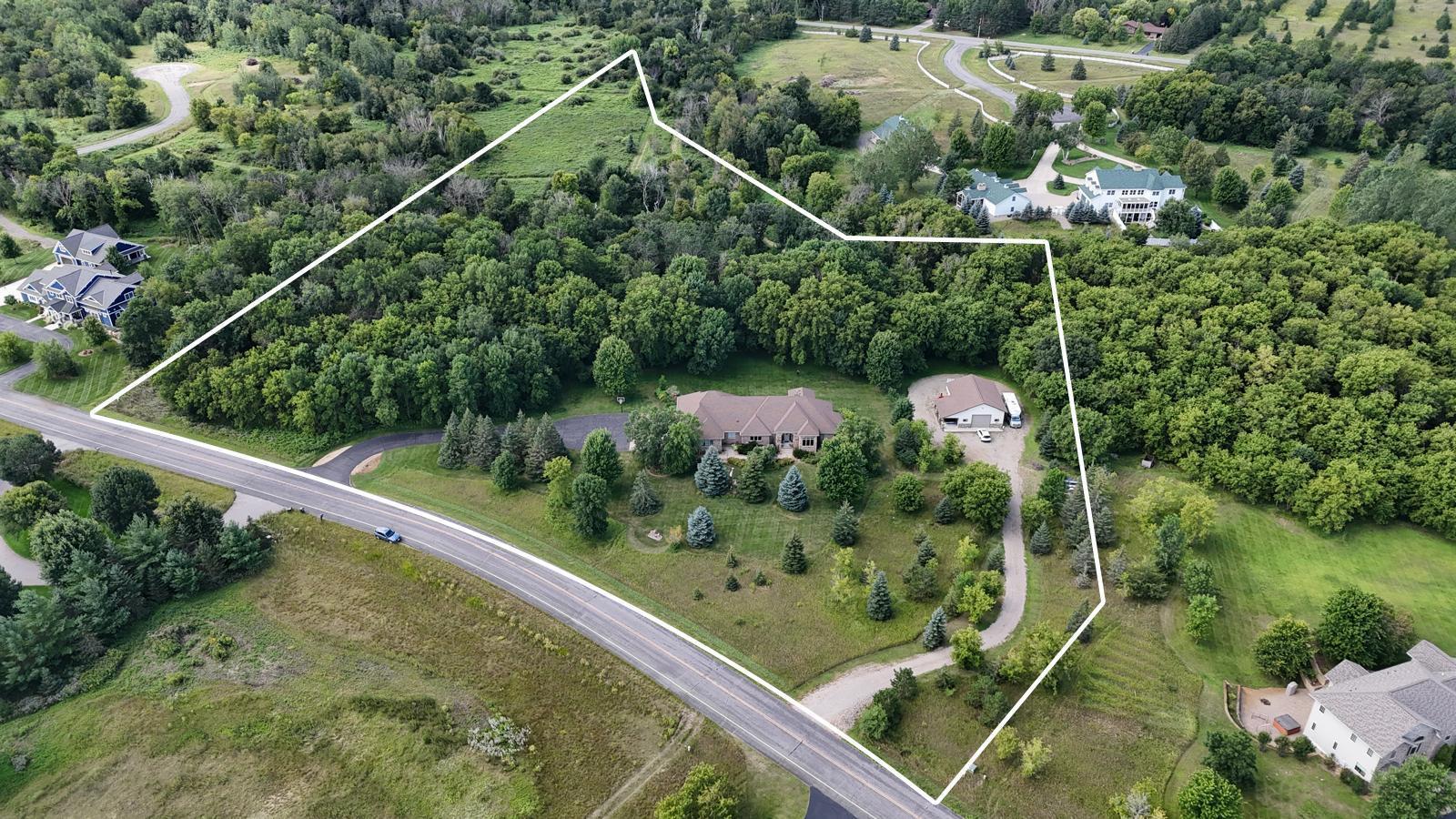 Saint Cloud, Minnesota, 56301, United States, 4 Bedrooms Bedrooms, ,3 BathroomsBathrooms,Residential,Active,1952283