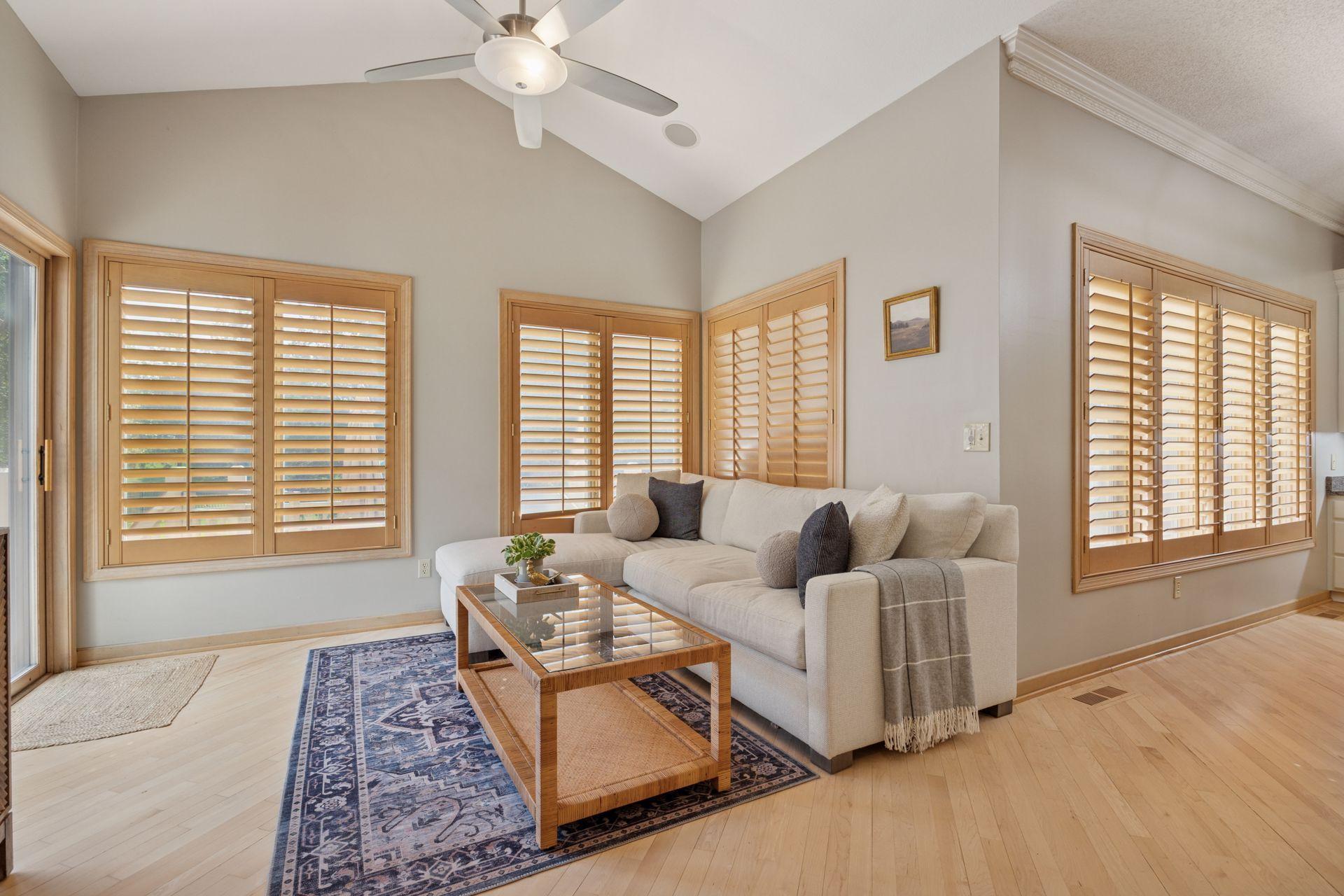 Eden Prairie, Minnesota, 55347, United States, 4 Bedrooms Bedrooms, ,5 BathroomsBathrooms,Residential,Active,1959538