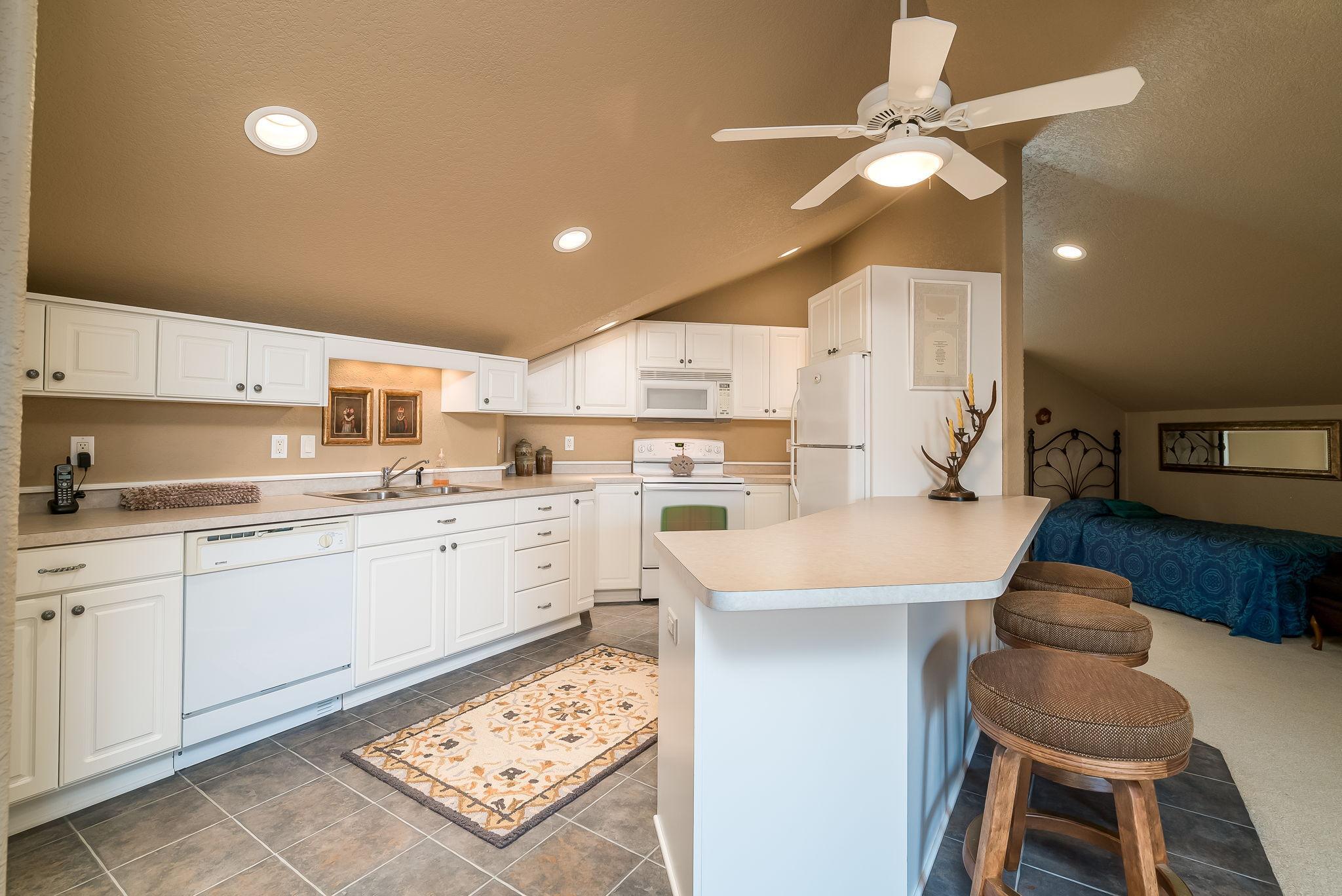 Prior Lake, Minnesota, 55372, United States, 4 Bedrooms Bedrooms, ,5 BathroomsBathrooms,Residential,Active,1922492