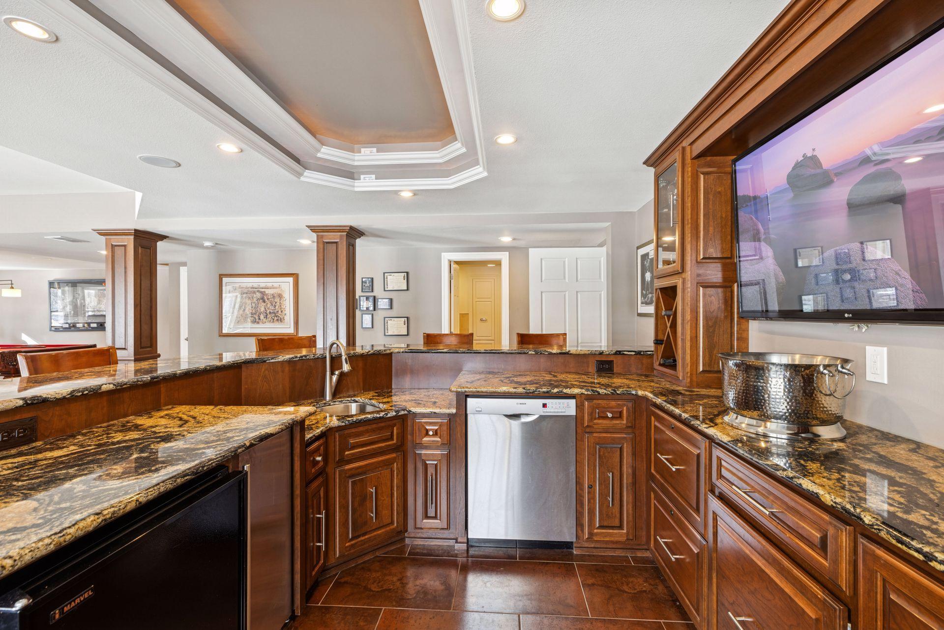 West Saint Paul, Minnesota, 55118, United States, 5 Bedrooms Bedrooms, ,5 BathroomsBathrooms,Residential,Active,2013431