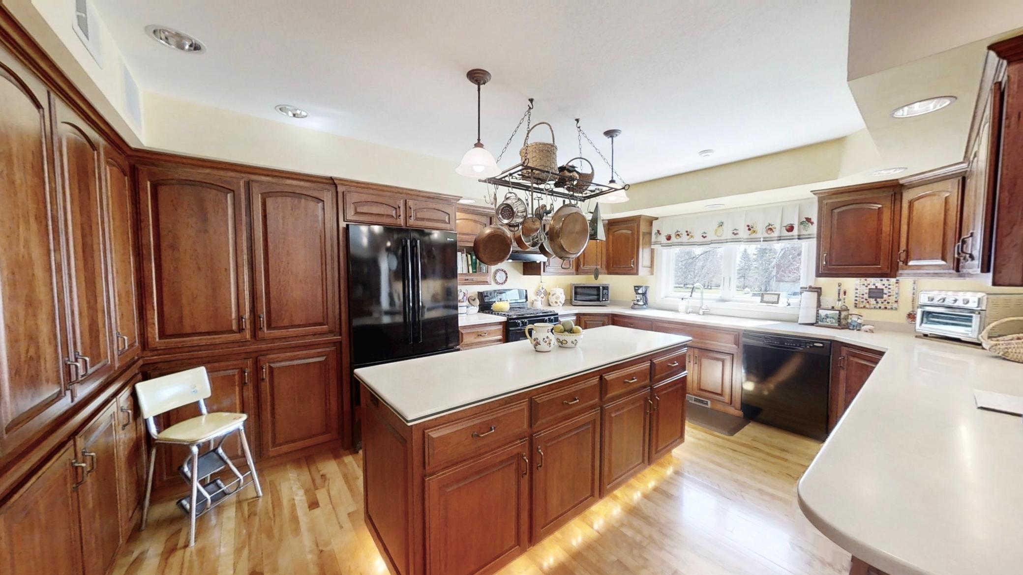 Northfield, Minnesota, 55057, United States, 3 Bedrooms Bedrooms, ,3 BathroomsBathrooms,Residential,Active,1920261