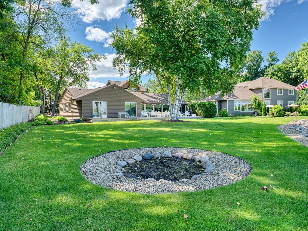 Mound, Minnesota, 55364, United States, 4 Bedrooms Bedrooms, ,3 BathroomsBathrooms,Residential,Active,1899869