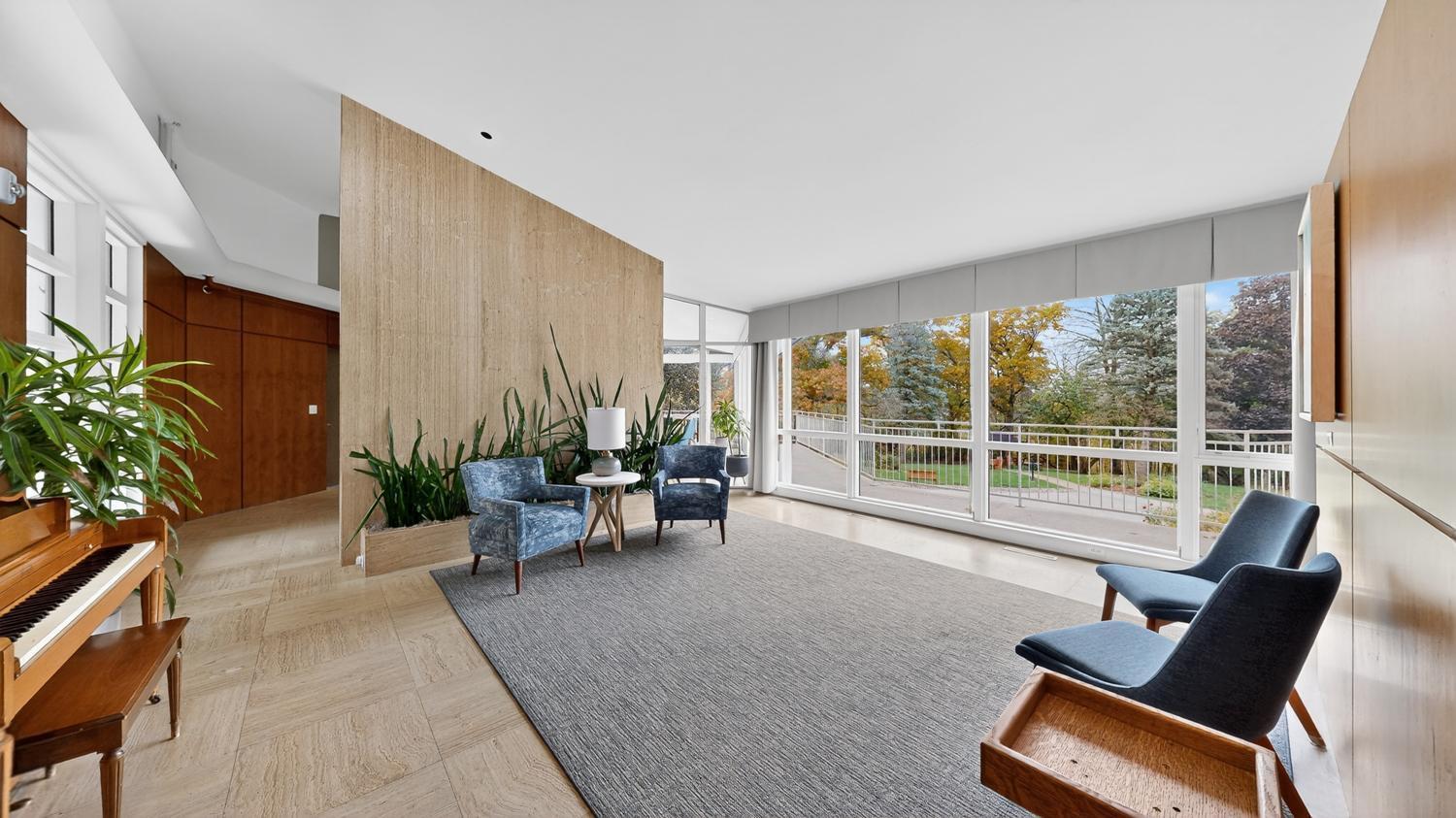 Rochester, Minnesota, 55902, United States, 10 Bedrooms Bedrooms, ,6 BathroomsBathrooms,Residential,Active,1970931