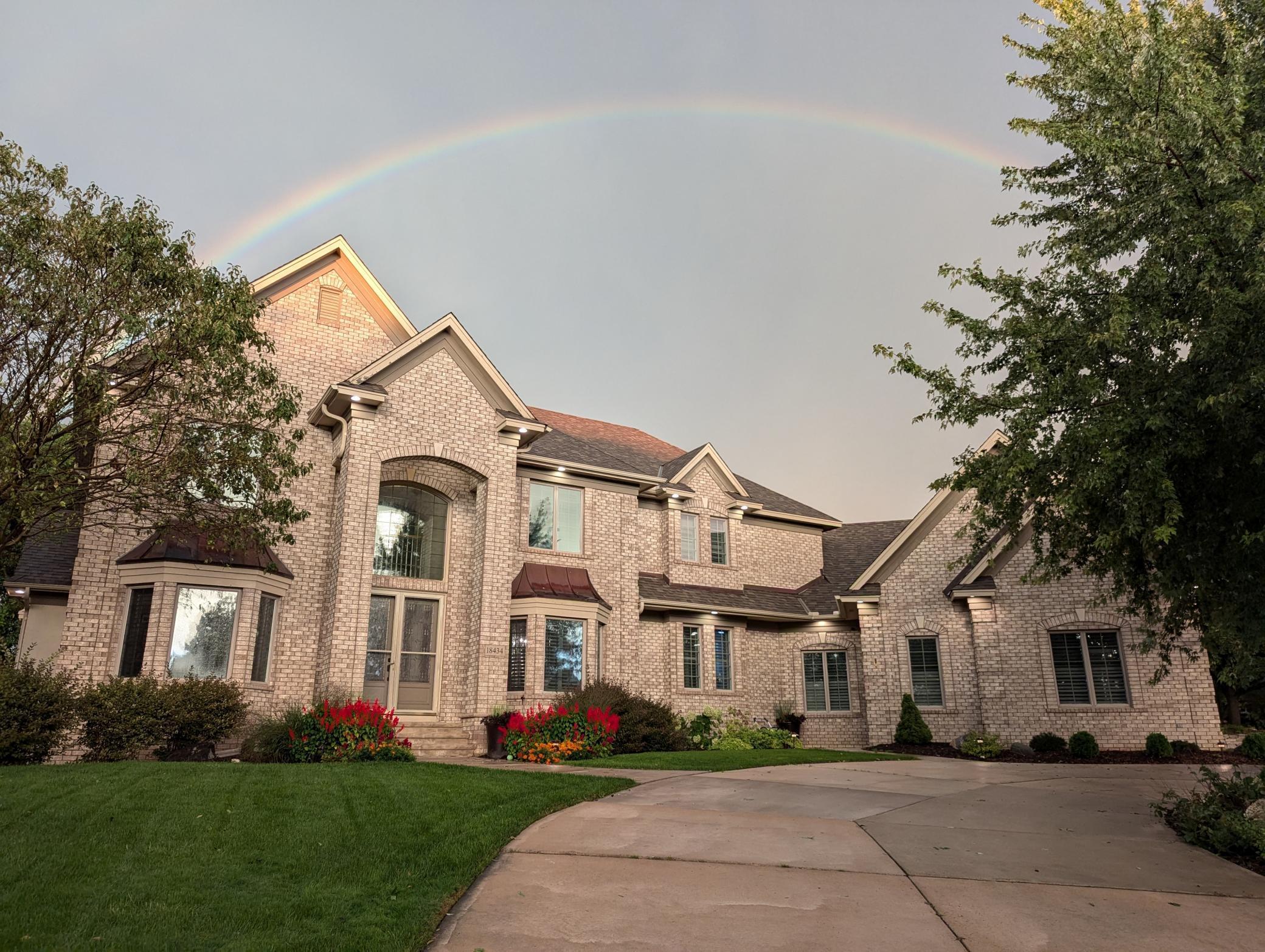 Eden Prairie, Minnesota, 55347, United States, 5 Bedrooms Bedrooms, ,6 BathroomsBathrooms,Residential,Active,1997621 Eden Prairie, Minnesota, 55347, United States, 5 Bedrooms Bedrooms, ,6 BathroomsBathrooms,Residential,Active,1997621