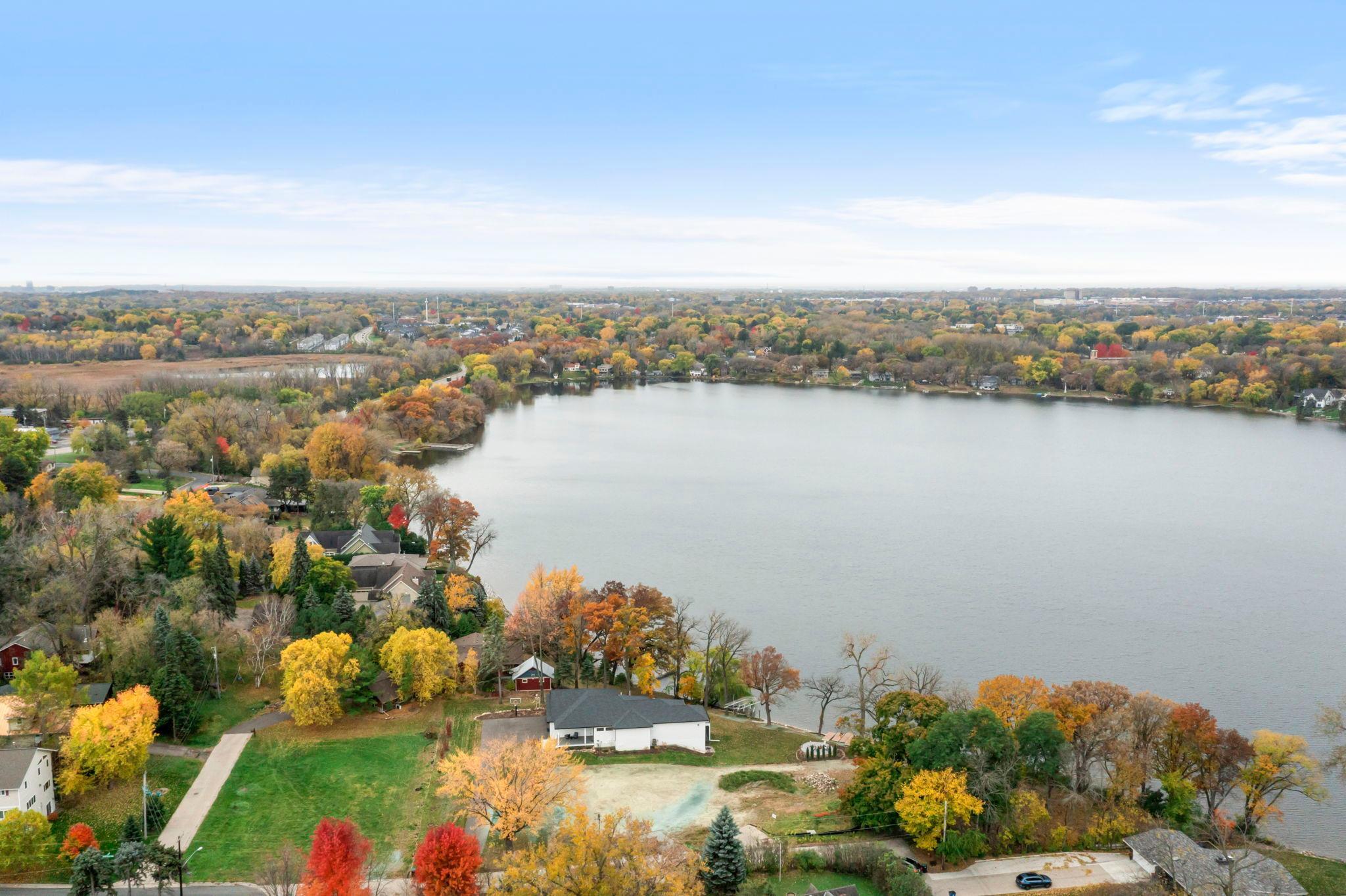 Arden Hills, Minnesota, 55112, United States, 4 Bedrooms Bedrooms, ,3 BathroomsBathrooms,Residential,Active,1973290