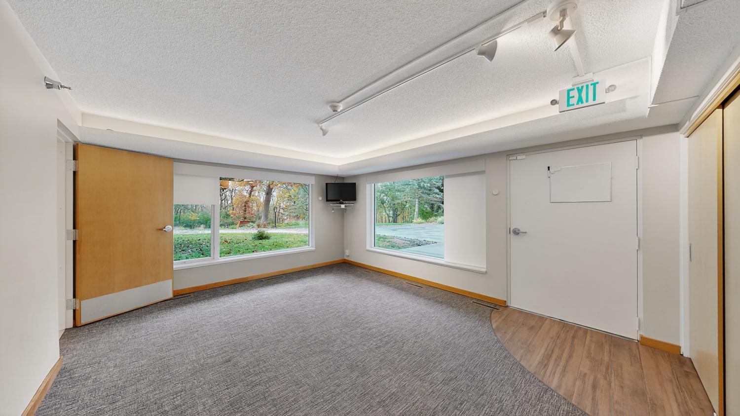 Rochester, Minnesota, 55902, United States, 10 Bedrooms Bedrooms, ,6 BathroomsBathrooms,Residential,Active,1970931