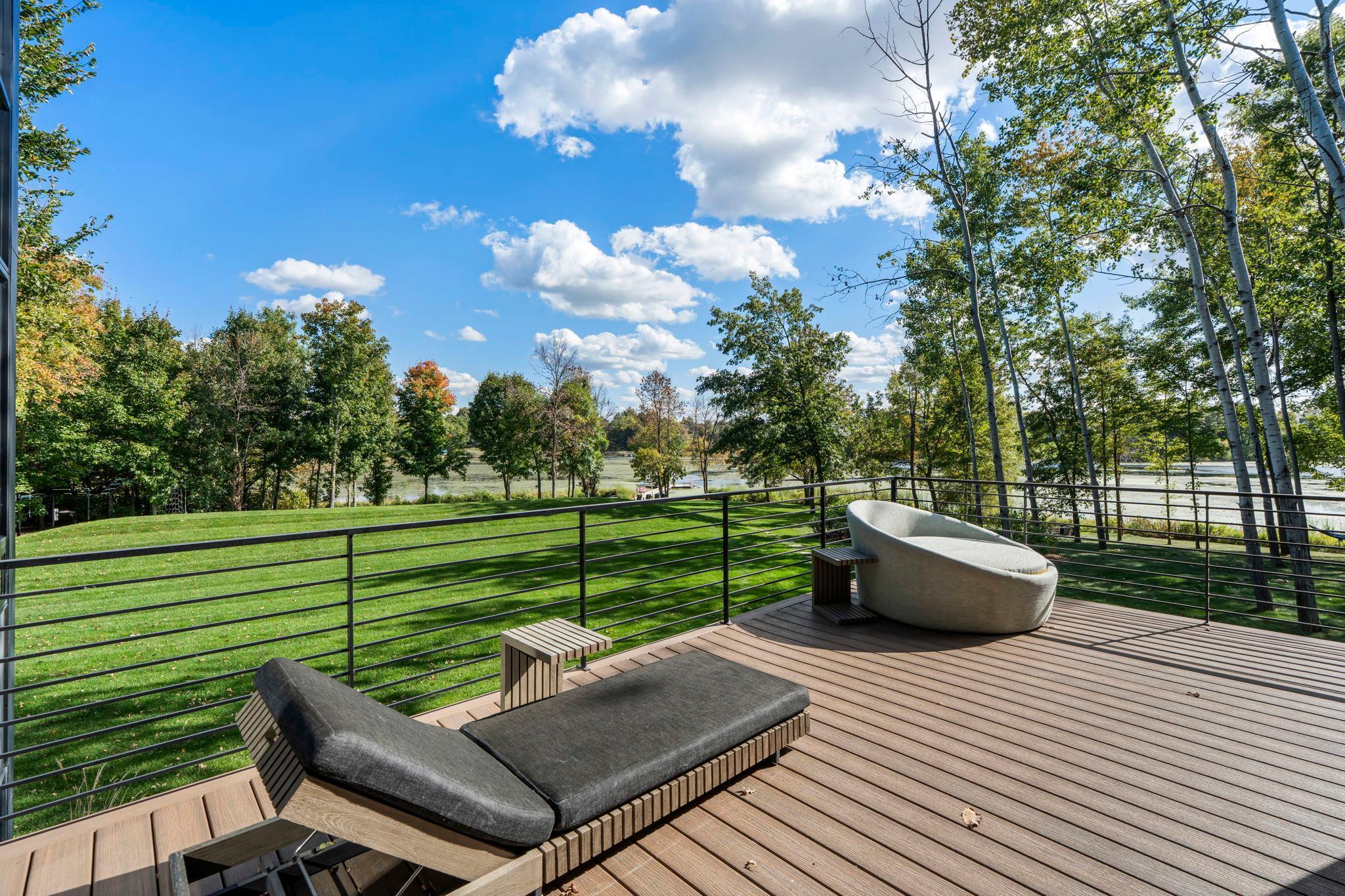 Shakopee, Minnesota, 55379, United States, 5 Bedrooms Bedrooms, ,5 BathroomsBathrooms,Residential,Active,1964254