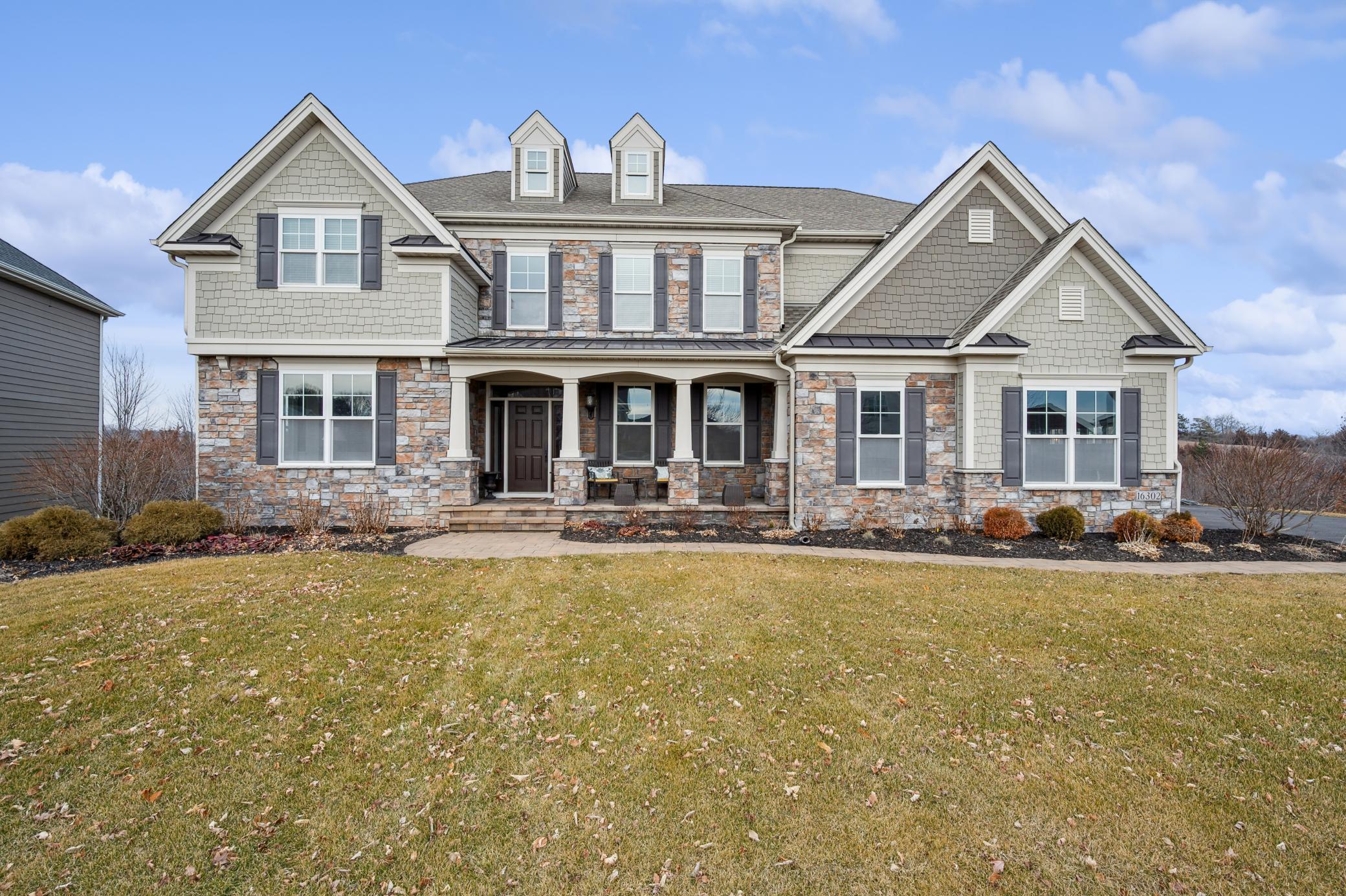 Eden Prairie, Minnesota, 55347, United States, 6 Bedrooms Bedrooms, ,7 BathroomsBathrooms,Residential,Active,1798012