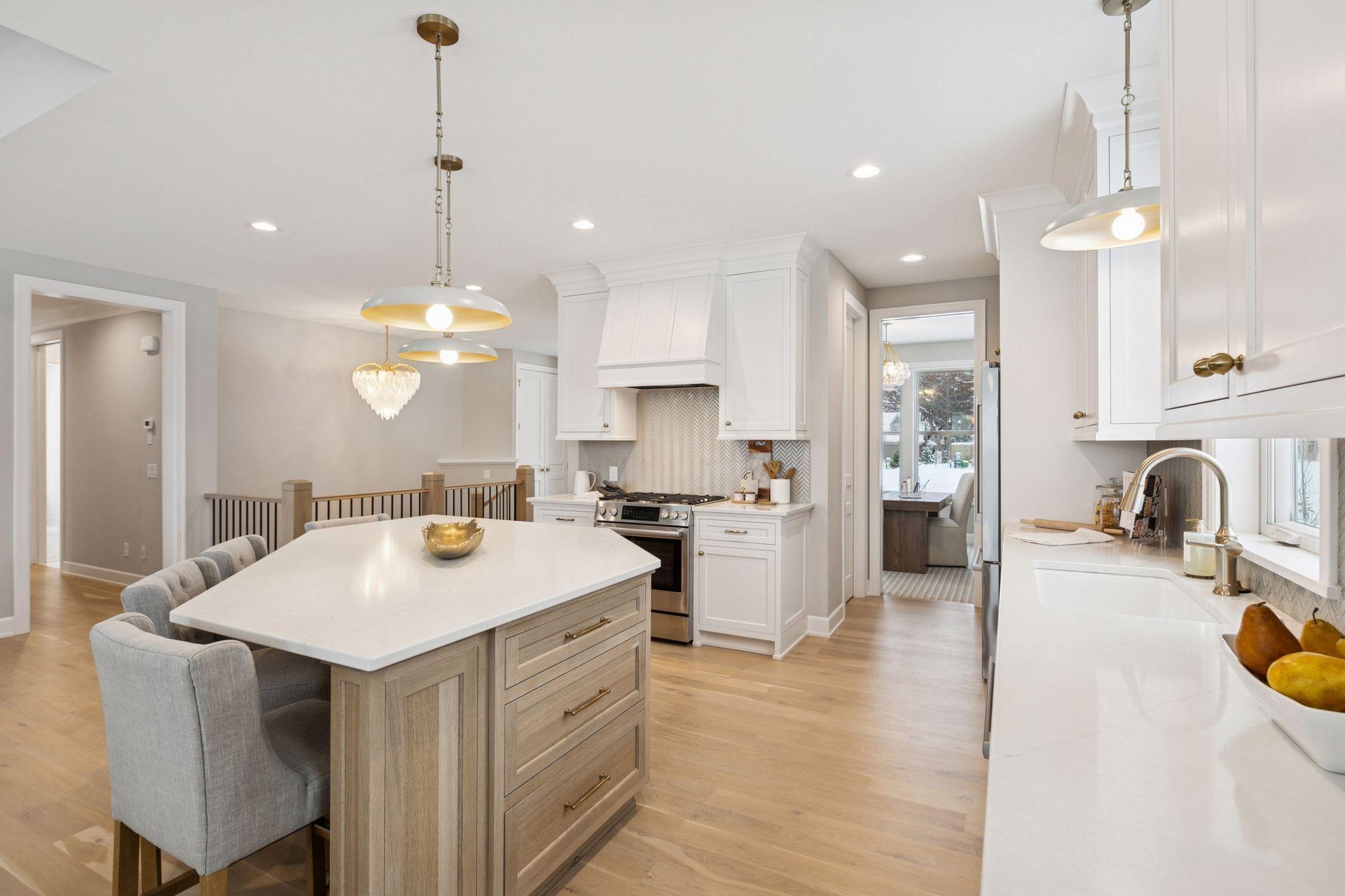 Shoreview, Minnesota, 55126, United States, ,3 BathroomsBathrooms,Residential,Active,1756330