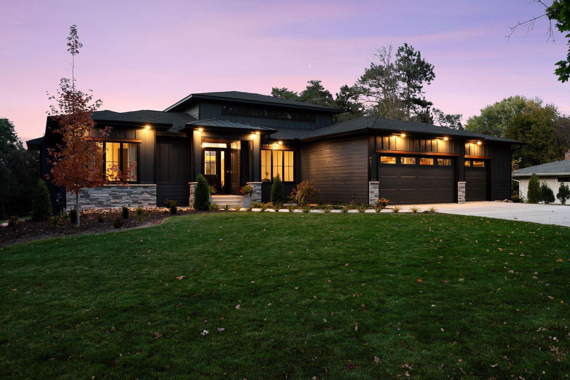 Saint Paul, Minnesota, 55118, United States, 4 Bedrooms Bedrooms, ,4 BathroomsBathrooms,Residential,Active,1973547