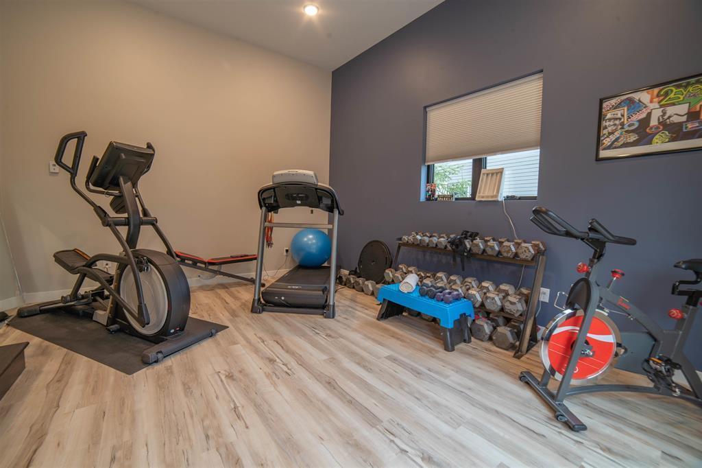 Duluth, Minnesota, 55811, United States, 3 Bedrooms Bedrooms, ,3 BathroomsBathrooms,Residential,Active,1963384