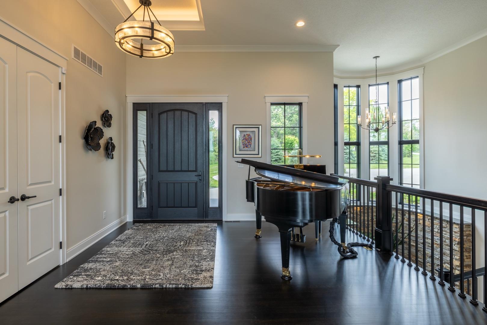 Rochester, Minnesota, 55902, United States, 4 Bedrooms Bedrooms, ,4 BathroomsBathrooms,Residential,Active,1853329