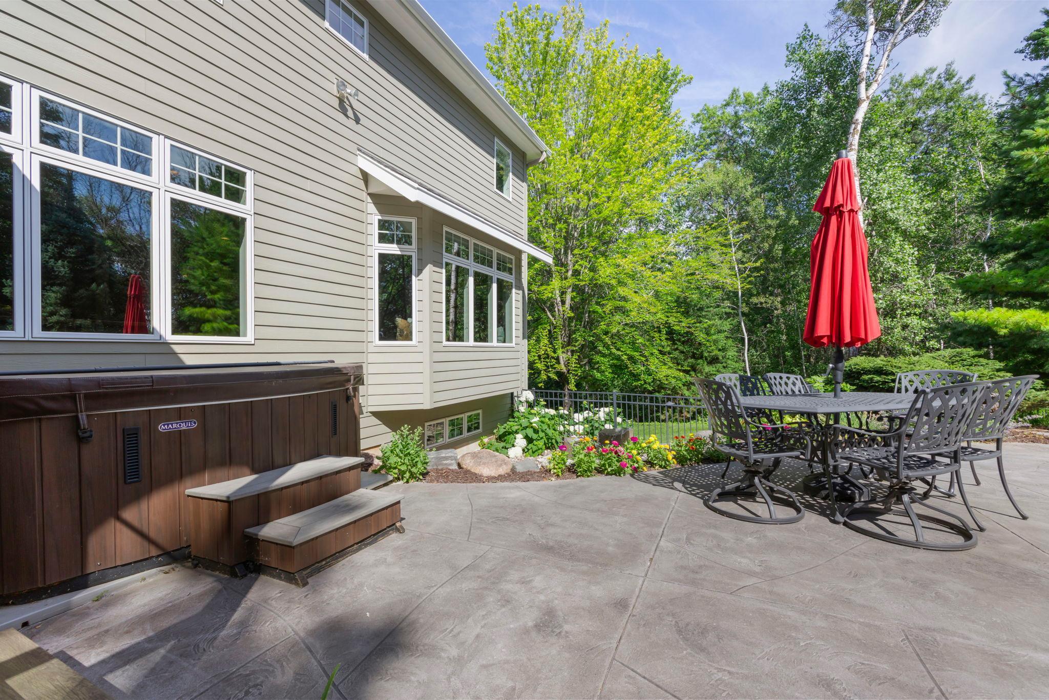 Rosemount, Minnesota, 55068, United States, 5 Bedrooms Bedrooms, ,5 BathroomsBathrooms,Residential,Active,2007318