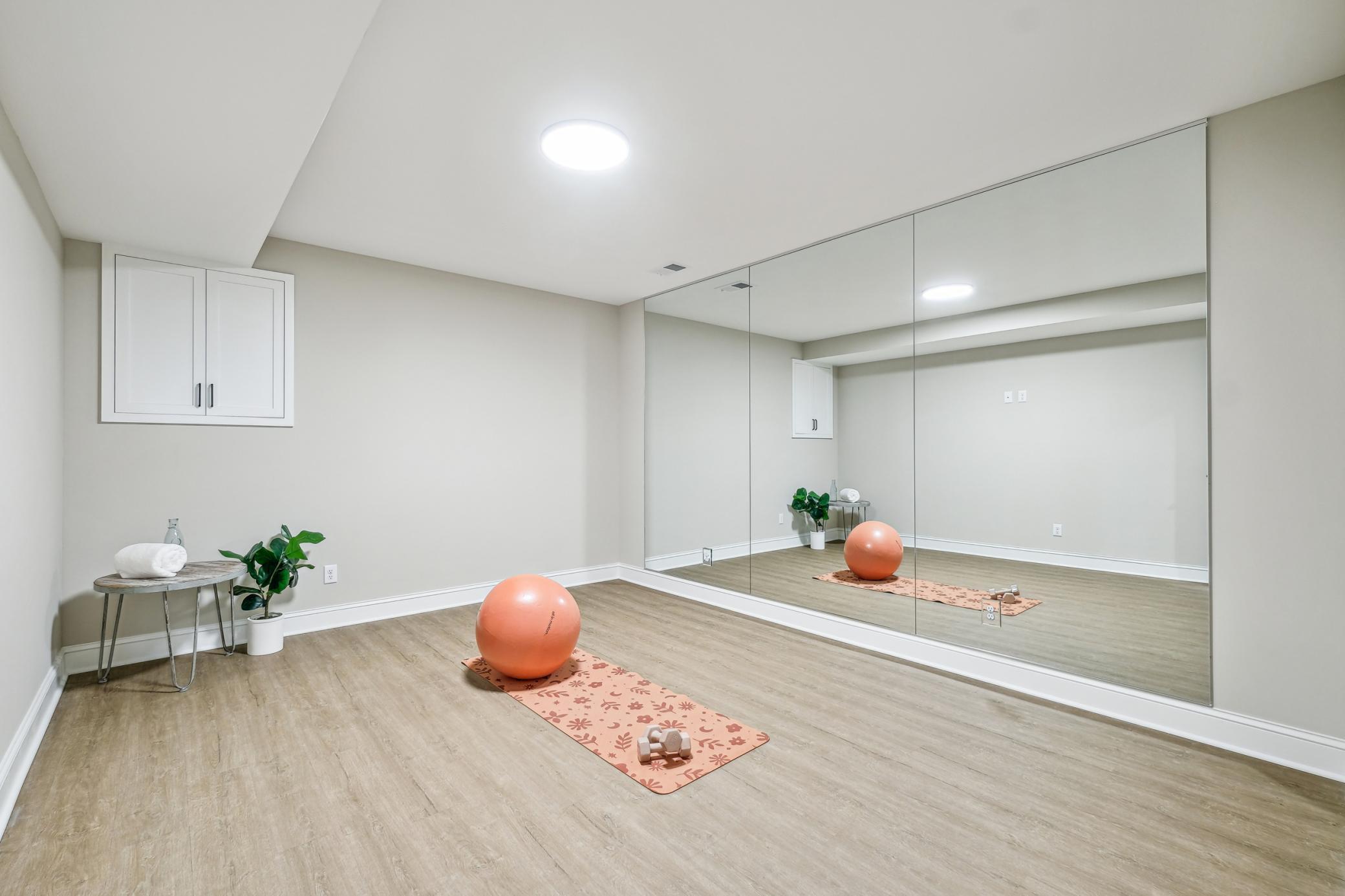 Eden Prairie, Minnesota, 55347, United States, ,4 BathroomsBathrooms,Residential,Active,1843432