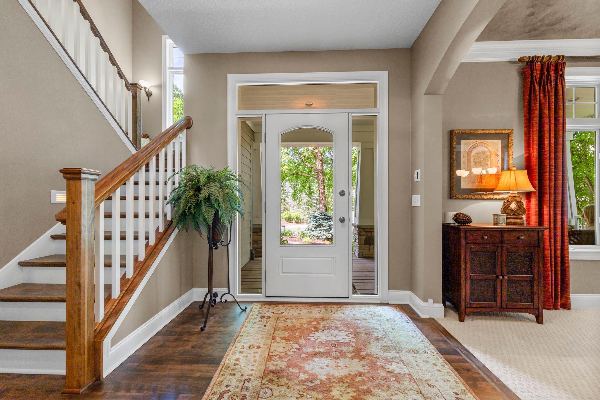 Rosemount, Minnesota, 55068, United States, 5 Bedrooms Bedrooms, ,5 BathroomsBathrooms,Residential,Active,2007318