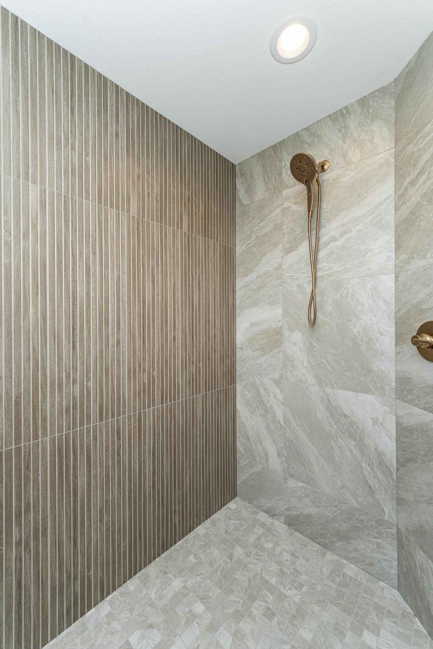 Rochester, Minnesota, 55902, United States, 6 Bedrooms Bedrooms, ,5 BathroomsBathrooms,Residential,Active,1936101