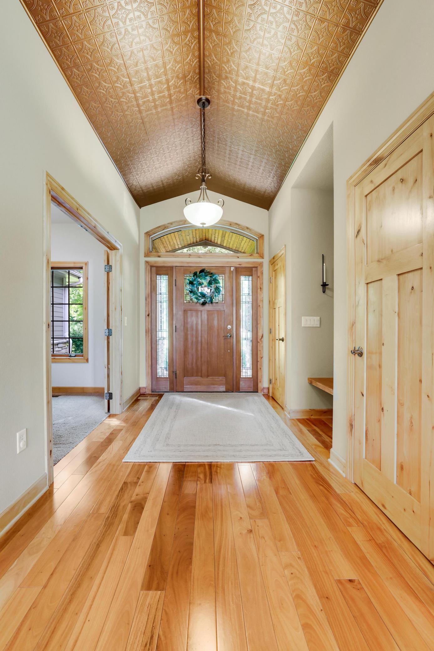 Prescott, Wisconsin, 54021, United States, 5 Bedrooms Bedrooms, ,4 BathroomsBathrooms,Residential,Active,1922293