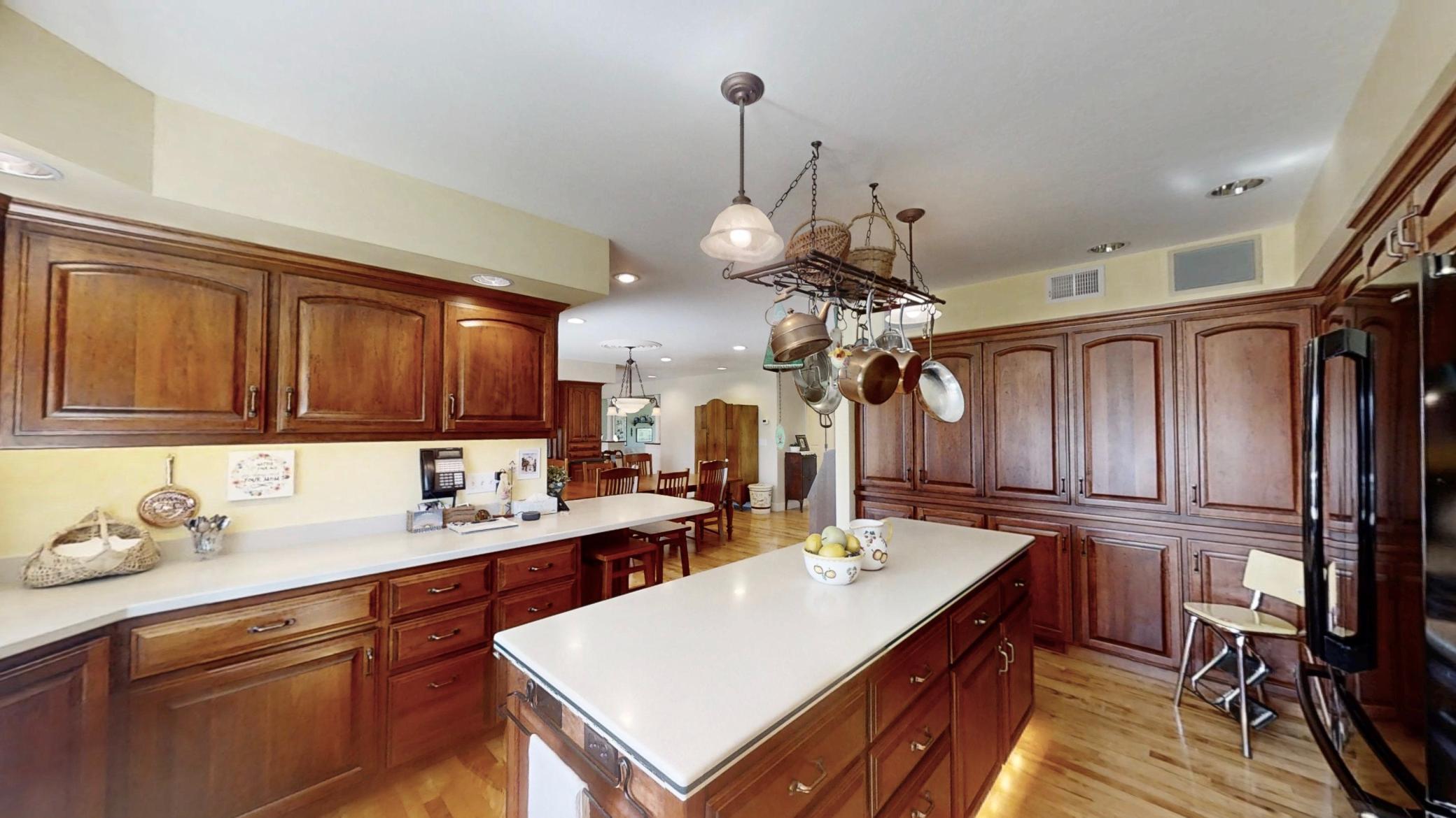 Northfield, Minnesota, 55057, United States, 3 Bedrooms Bedrooms, ,3 BathroomsBathrooms,Residential,Active,1920261