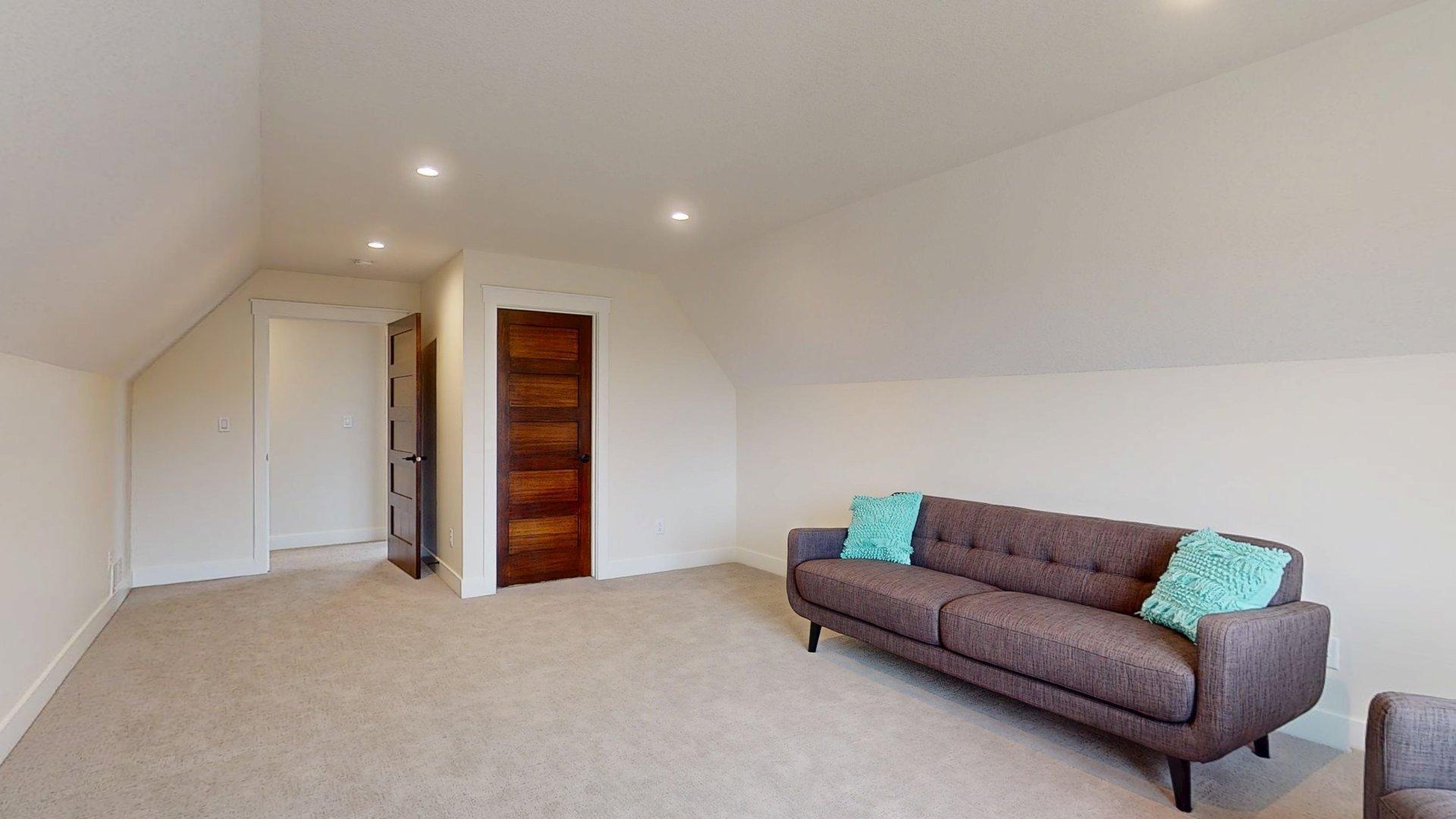 Rochester, Minnesota, 55901, United States, ,4 BathroomsBathrooms,Residential,Active,1853238