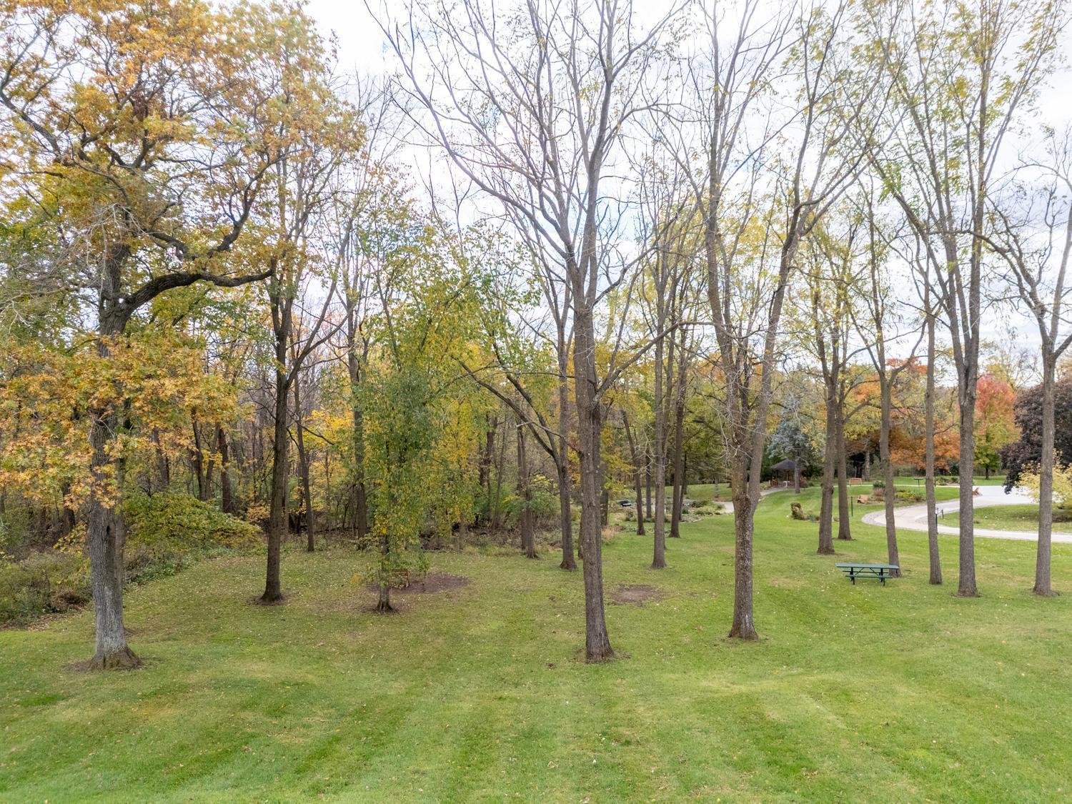 Rochester, Minnesota, 55902, United States, 10 Bedrooms Bedrooms, ,6 BathroomsBathrooms,Residential,Active,1970931