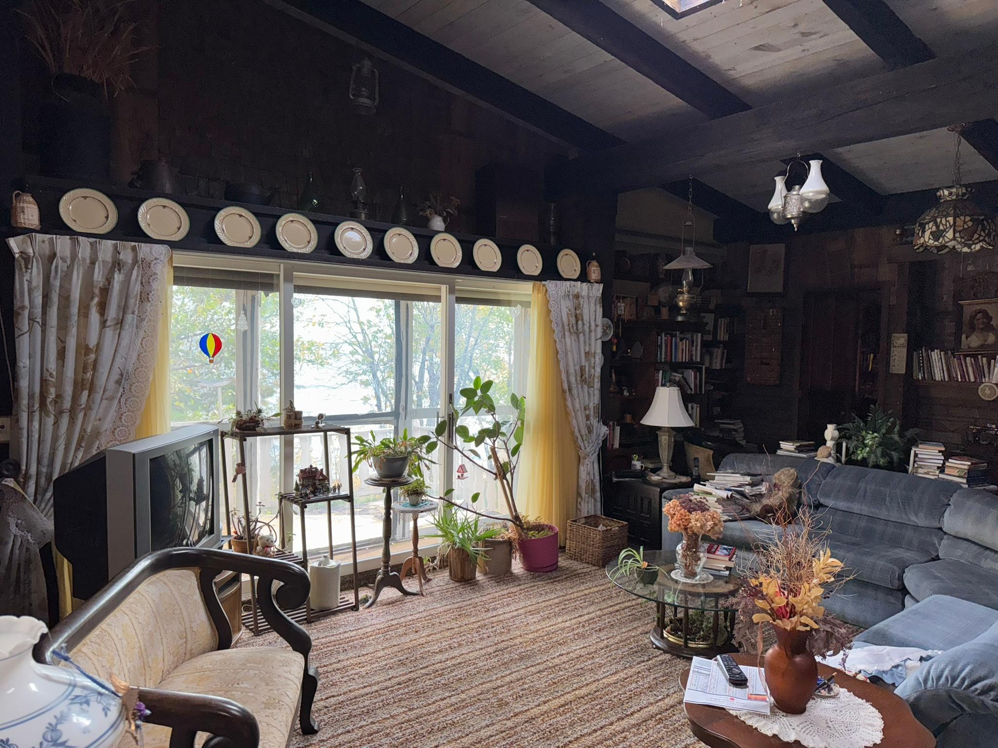 Silver Bay, Minnesota, 55614, United States, 3 Bedrooms Bedrooms, ,3 BathroomsBathrooms,Residential,Active,1953979