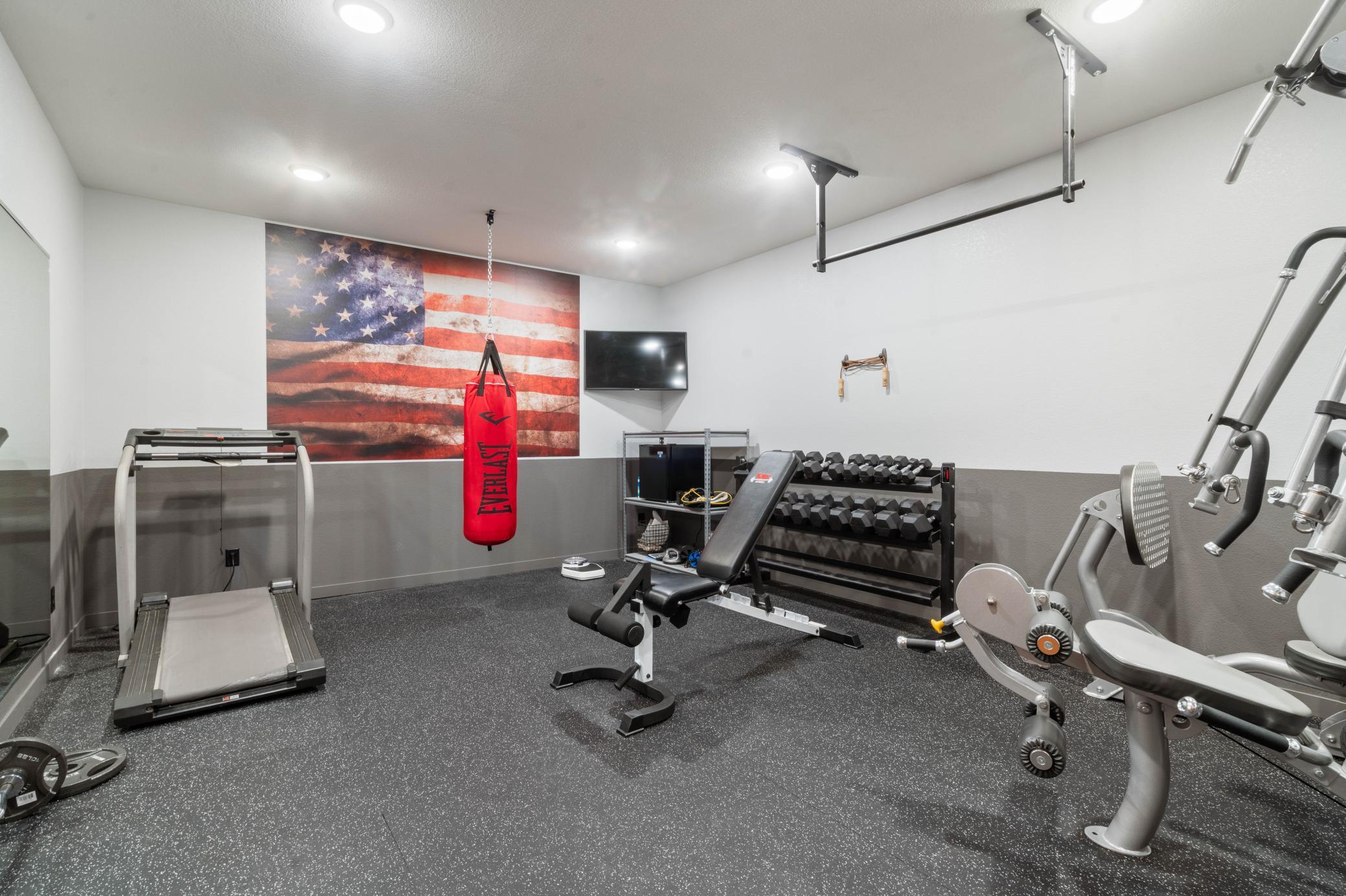 Duluth, Minnesota, 55811, United States, 4 Bedrooms Bedrooms, ,4 BathroomsBathrooms,Residential,Active,1936415