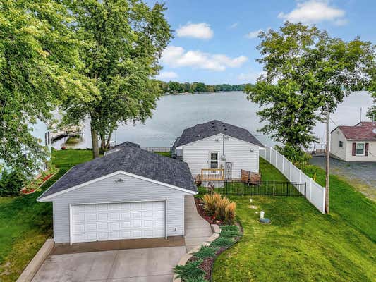 11890 MENTZER TRL, LINDSTROM, MN 55045 - Image 1