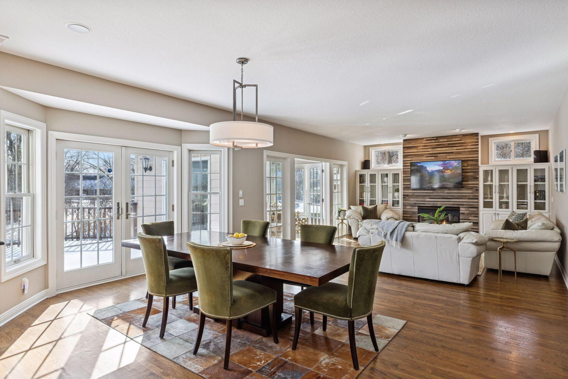 West Saint Paul, Minnesota, 55118, United States, 5 Bedrooms Bedrooms, ,5 BathroomsBathrooms,Residential,Active,2013431