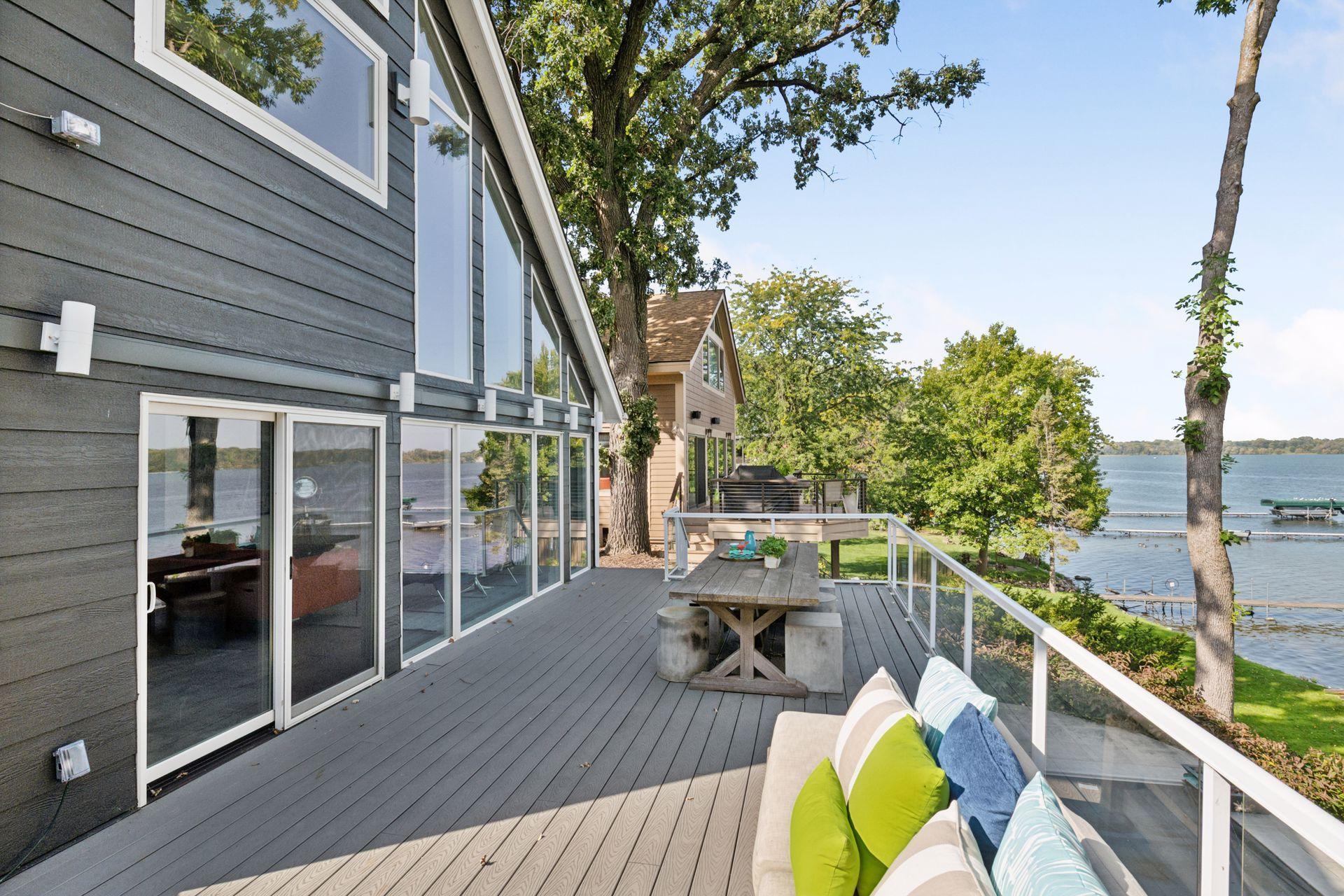 Minneapolis, Minnesota, 55441, United States, 4 Bedrooms Bedrooms, ,3 BathroomsBathrooms,Residential,Active,1953266