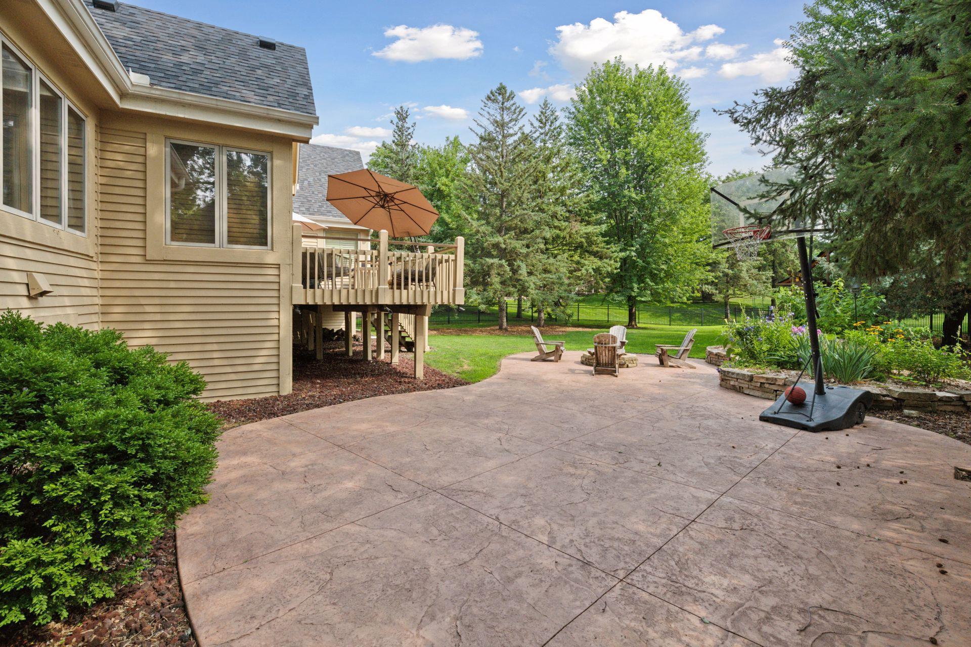 Eden Prairie, Minnesota, 55347, United States, 5 Bedrooms Bedrooms, ,5 BathroomsBathrooms,Residential,Active,2007097