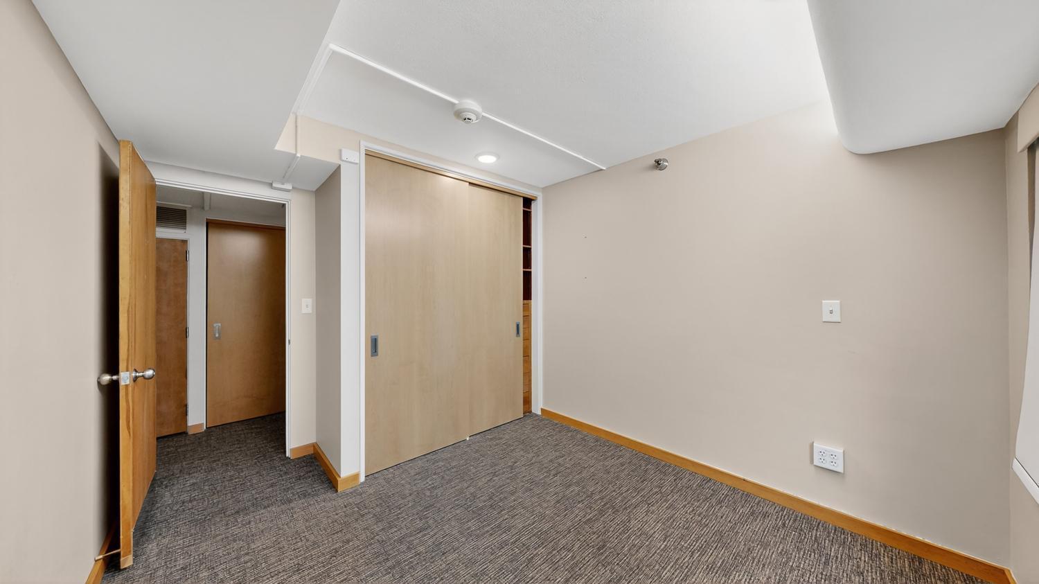 Rochester, Minnesota, 55902, United States, 10 Bedrooms Bedrooms, ,6 BathroomsBathrooms,Residential,Active,1970931