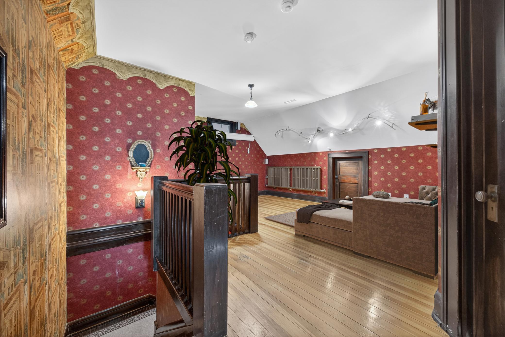 Rochester, Minnesota, 55902, United States, 7 Bedrooms Bedrooms, ,7 BathroomsBathrooms,Residential,Active,1973275