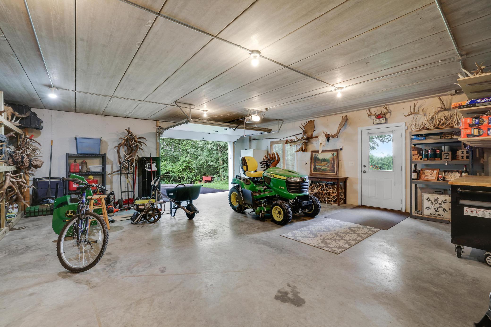 Prescott, Wisconsin, 54021, United States, 5 Bedrooms Bedrooms, ,4 BathroomsBathrooms,Residential,Active,1922293