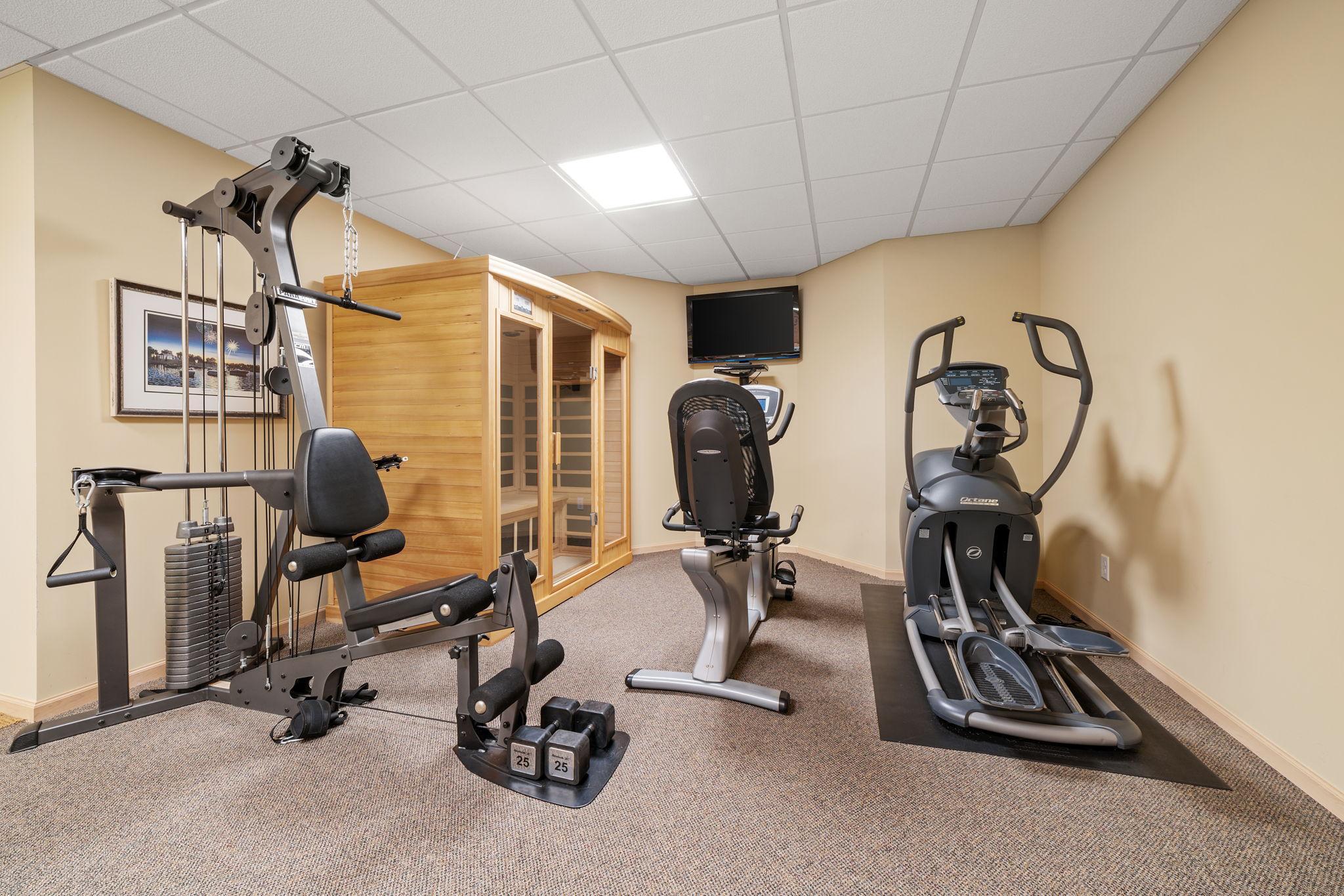 Wayzata, Minnesota, 55391, United States, 4 Bedrooms Bedrooms, ,3 BathroomsBathrooms,Residential,Active,1953718