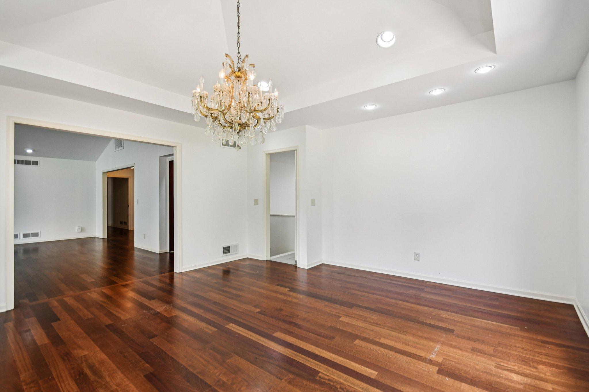 North Oaks, Minnesota, 55127, United States, 5 Bedrooms Bedrooms, ,5 BathroomsBathrooms,Residential,Active,1943773