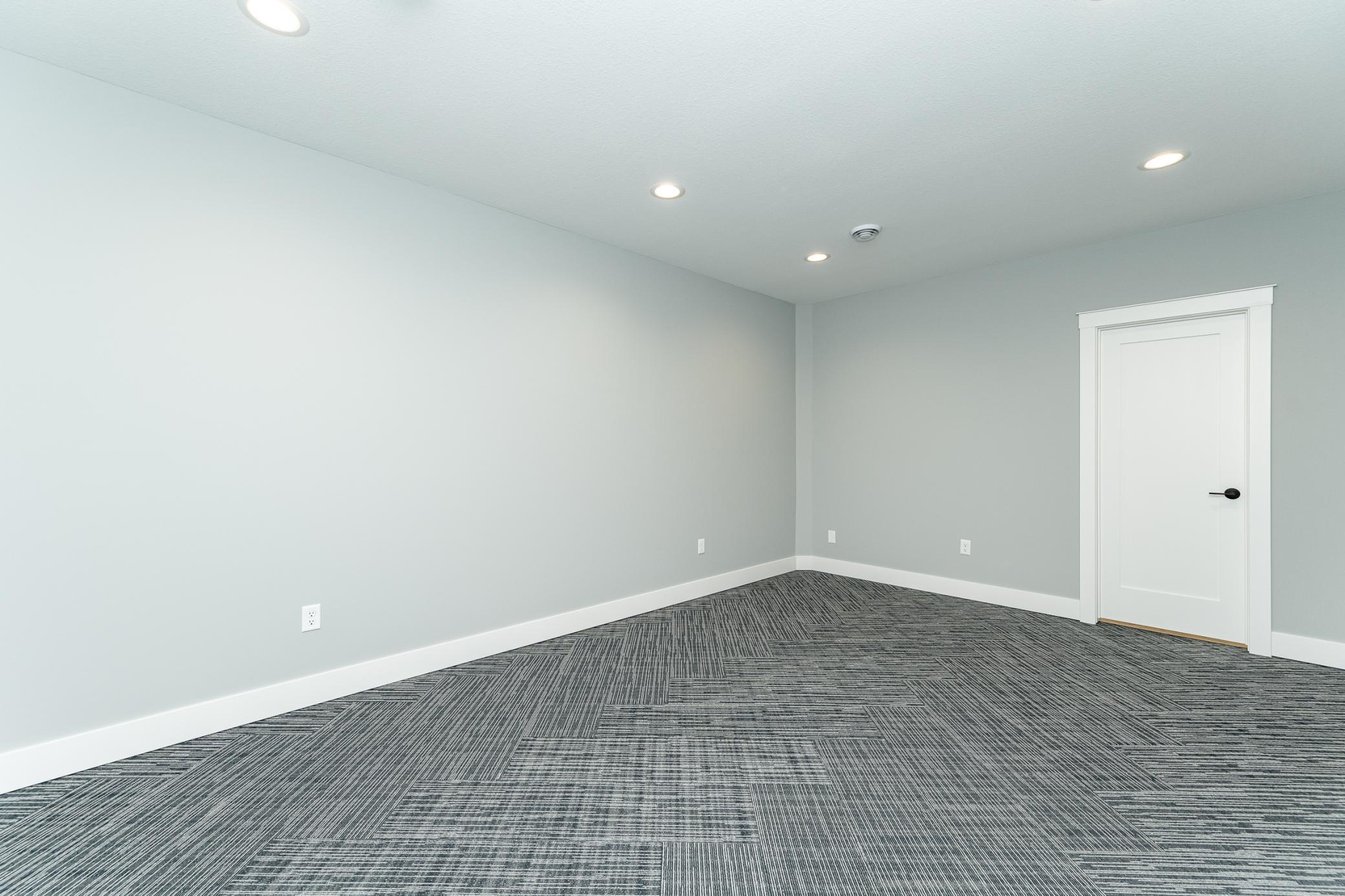 Rochester, Minnesota, 55902, United States, 5 Bedrooms Bedrooms, ,6 BathroomsBathrooms,Residential,Active,1892599