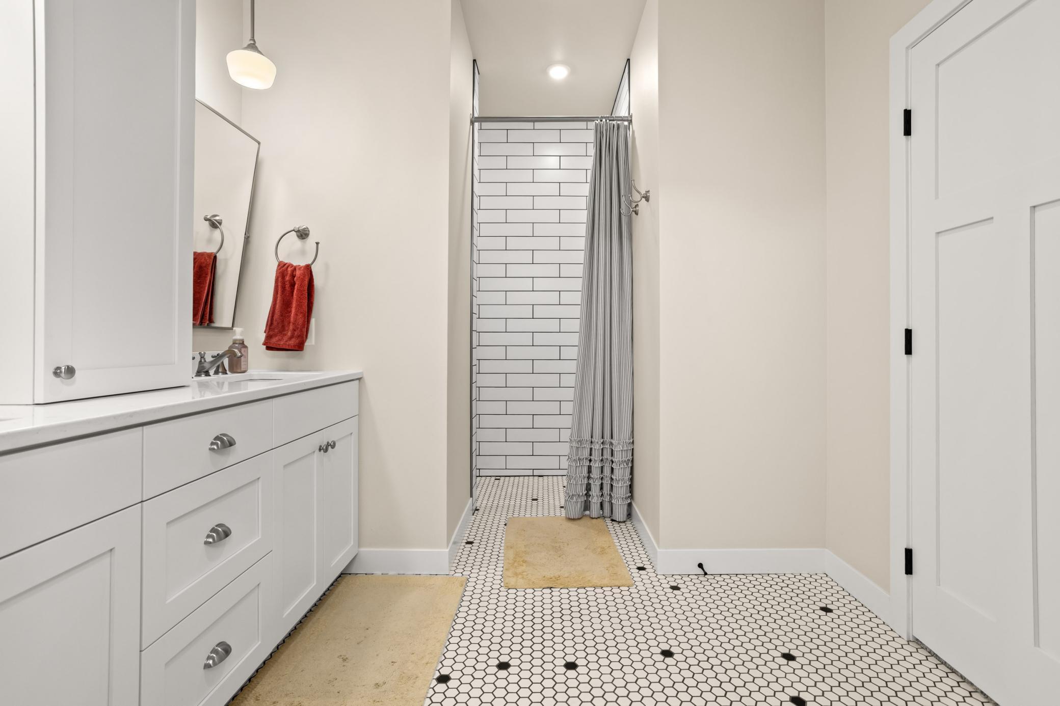 West Fargo, North Dakota, 58078, United States, 3 Bedrooms Bedrooms, ,3 BathroomsBathrooms,Residential,Active,1970933