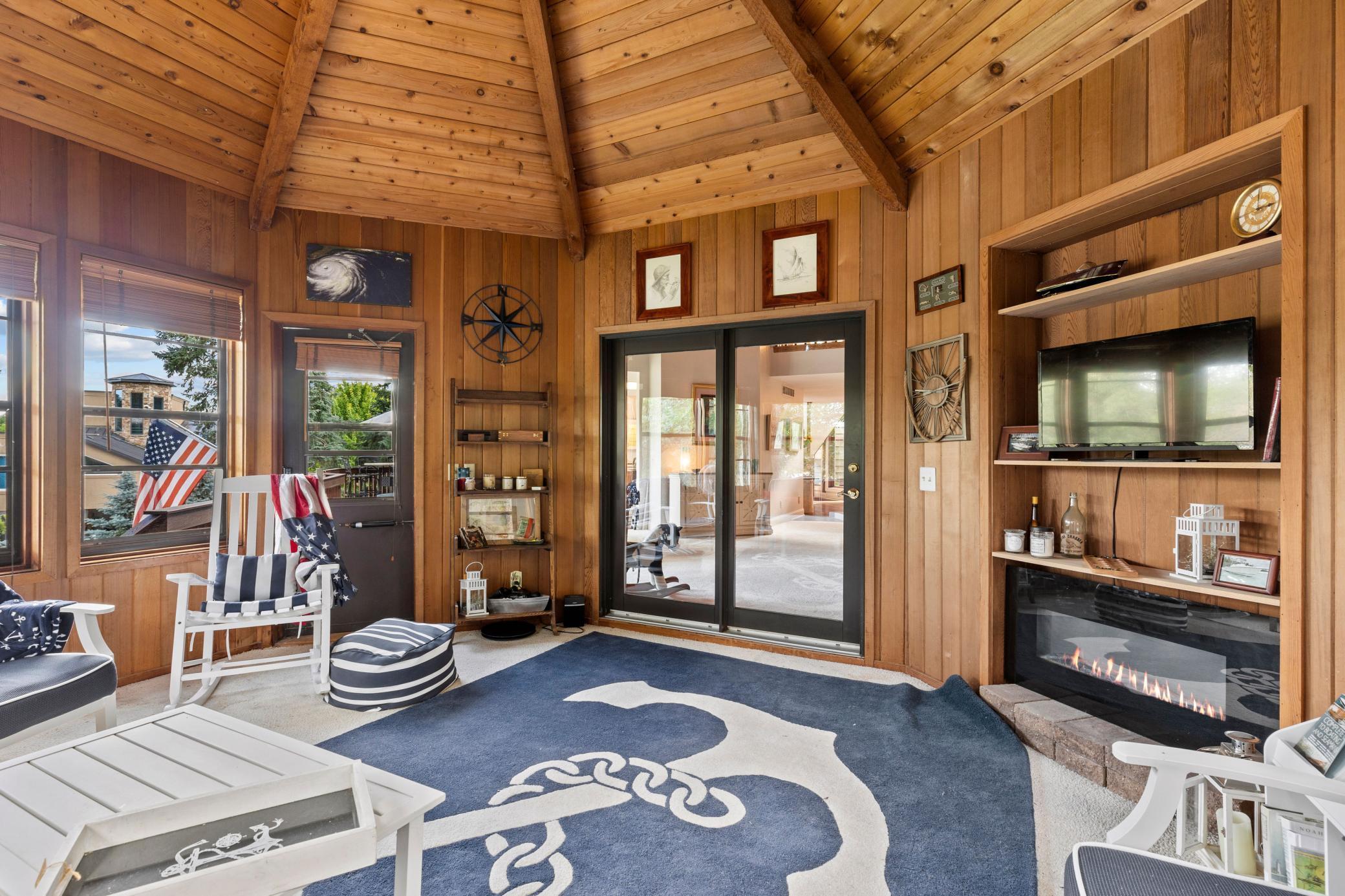 Prior Lake, Minnesota, 55372, United States, 5 Bedrooms Bedrooms, ,5 BathroomsBathrooms,Residential,Active,2012674