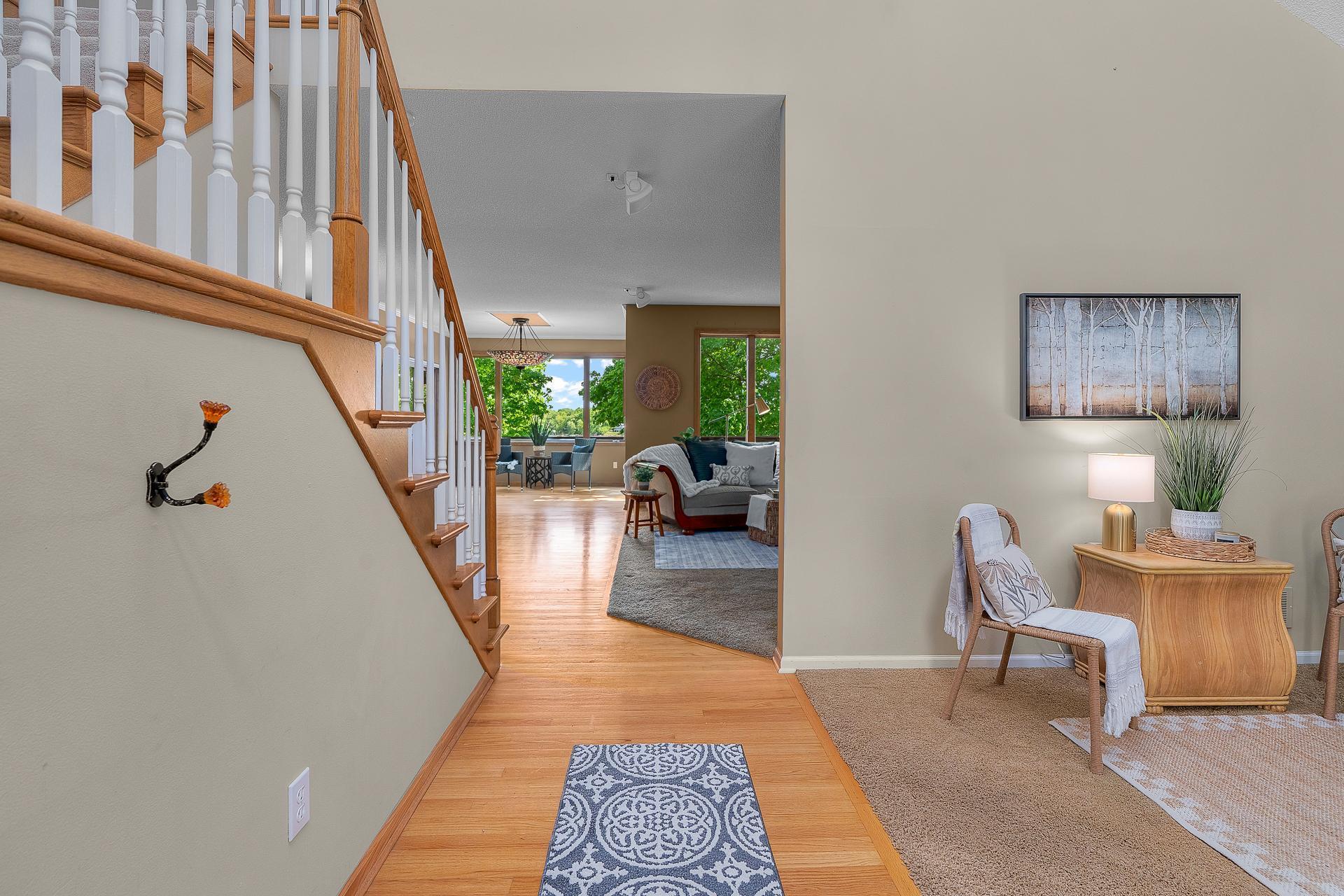 Prior Lake, Minnesota, 55372, United States, 4 Bedrooms Bedrooms, ,4 BathroomsBathrooms,Residential,Active,1995257